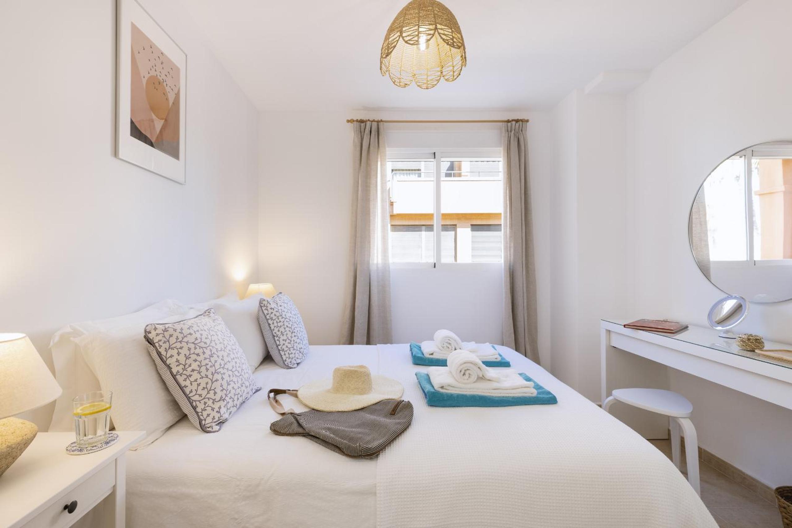 Apartamento con Balcón