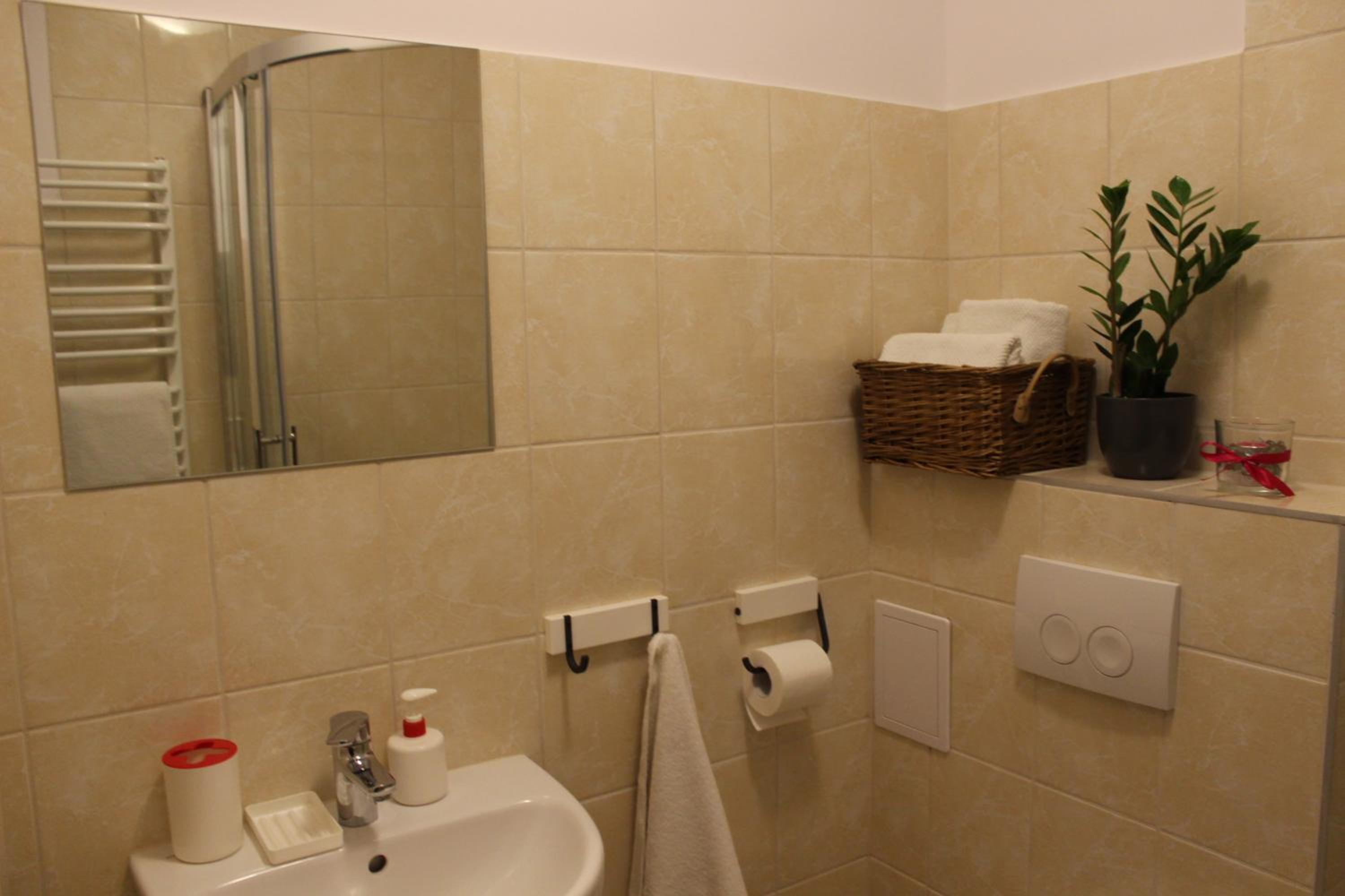 Triple Room - Photo 8