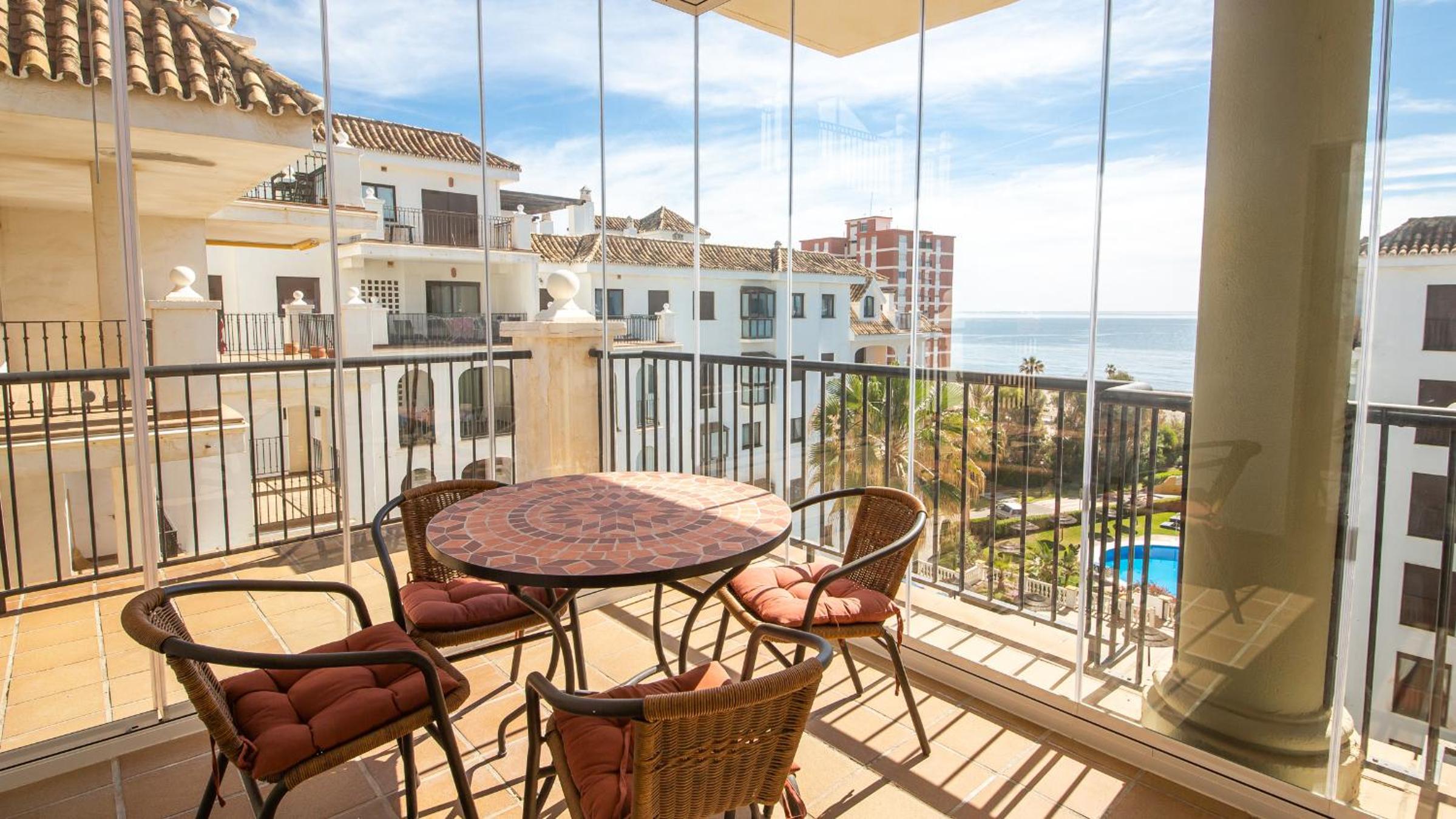 Apartment with Sea View photo 2