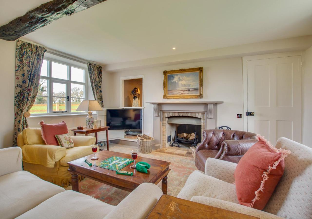 Four-Bedroom House photo 2