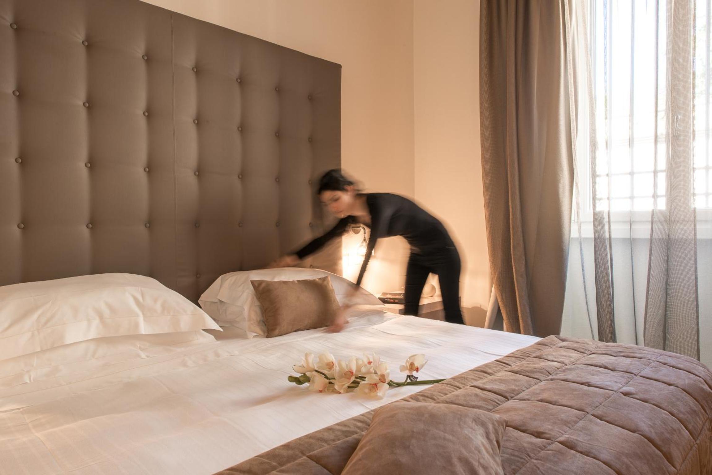 Superior Deluxe Double or Twin Room  photo 3