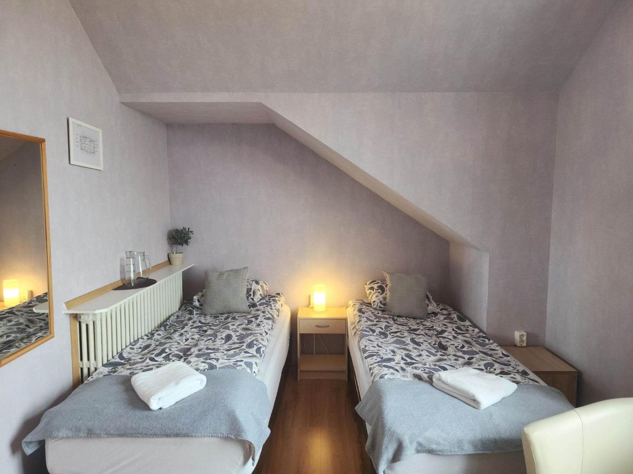 Triple Room with Shared Bathroom photo 2