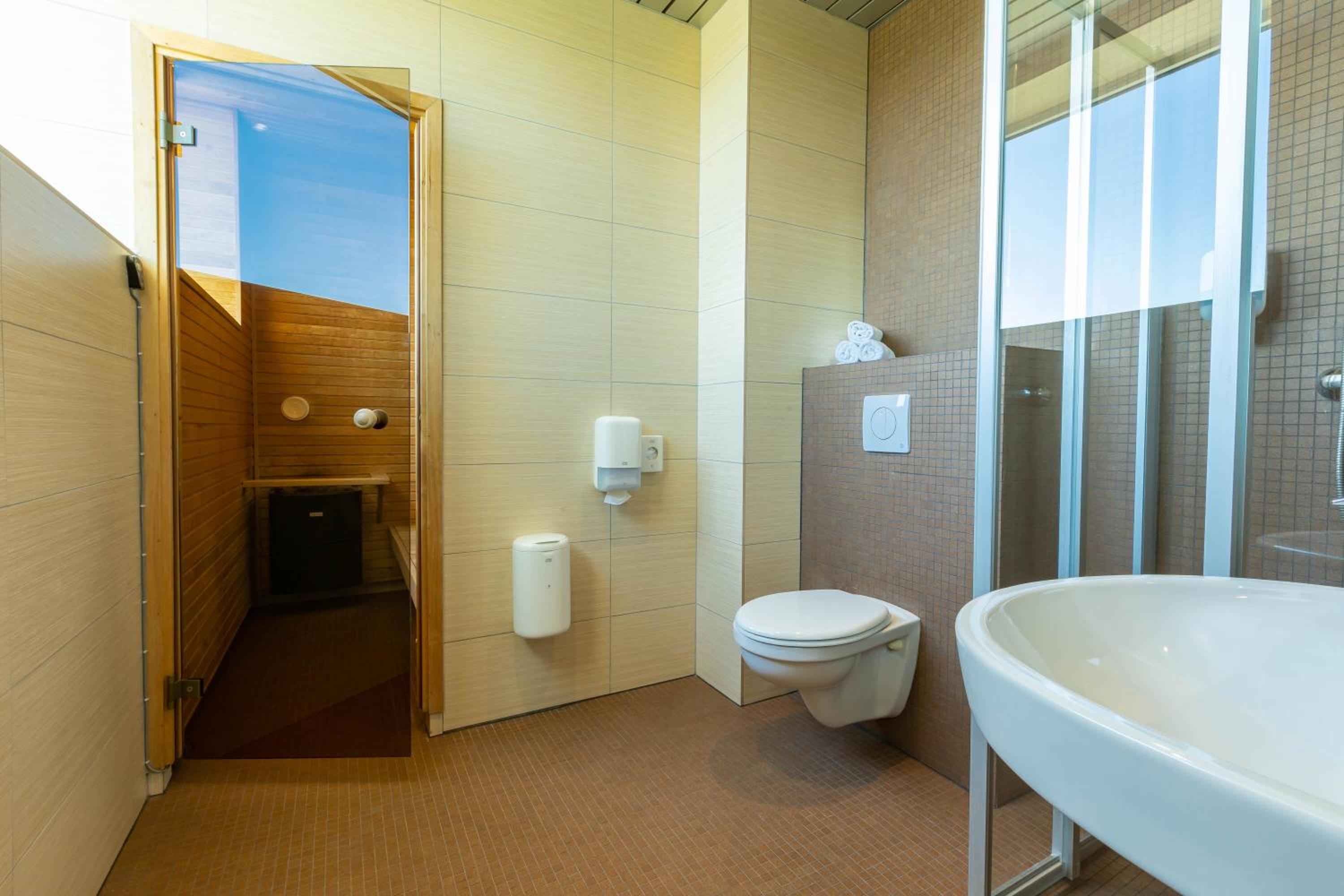 Commodore Suite - Photo 4