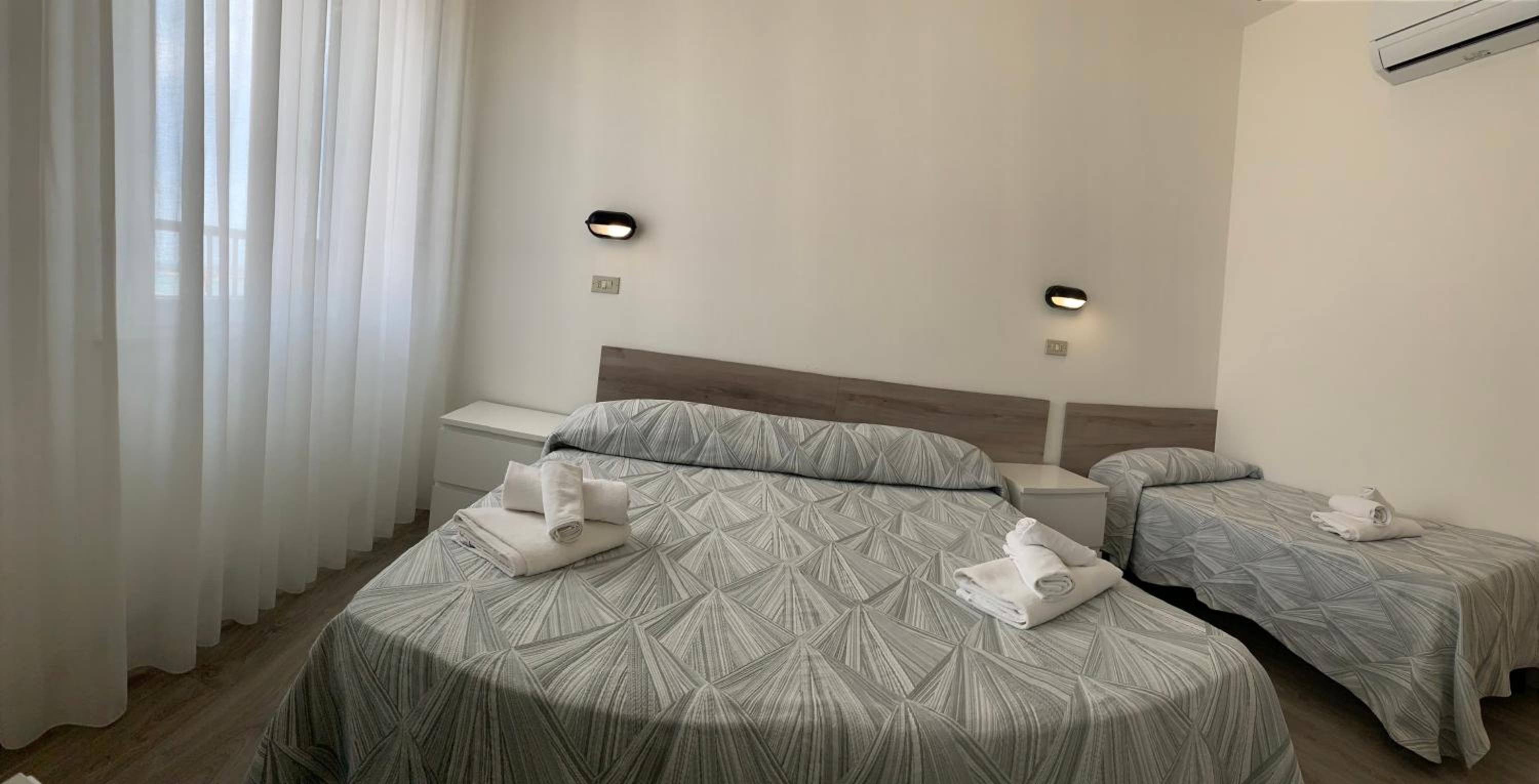 Superior Triple Room - Photo 36