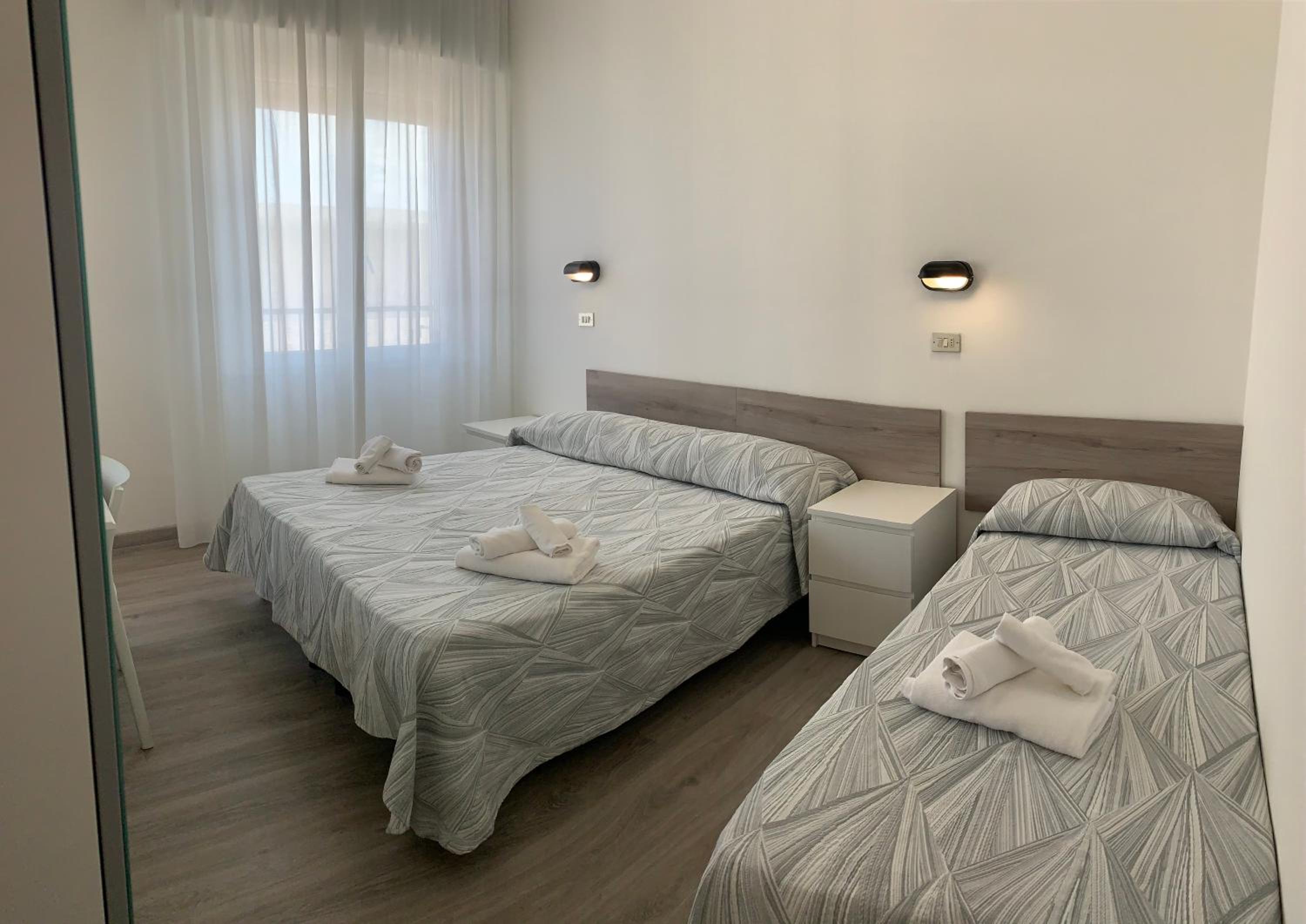 Superior Triple Room - Photo 32