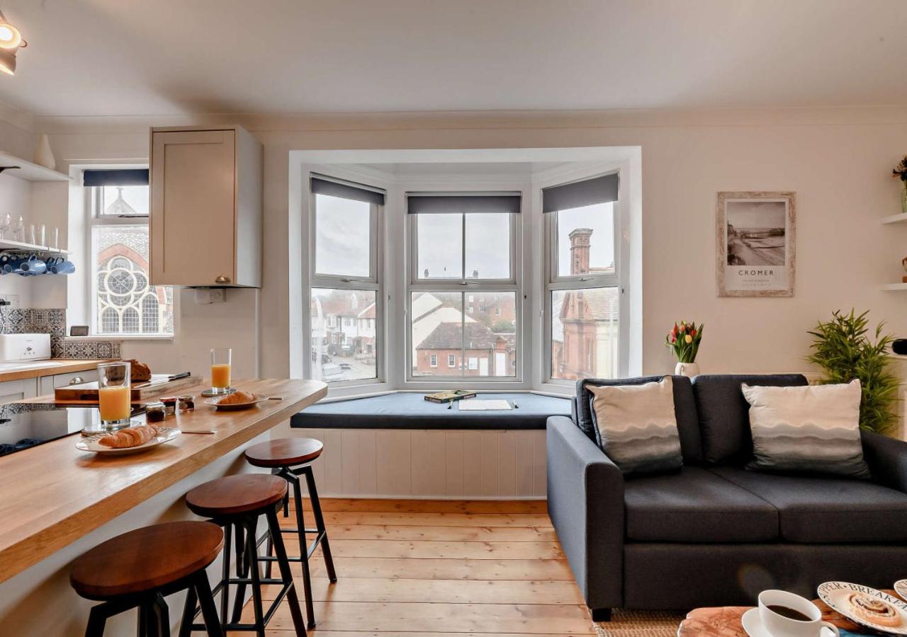 Apartment photo 2
