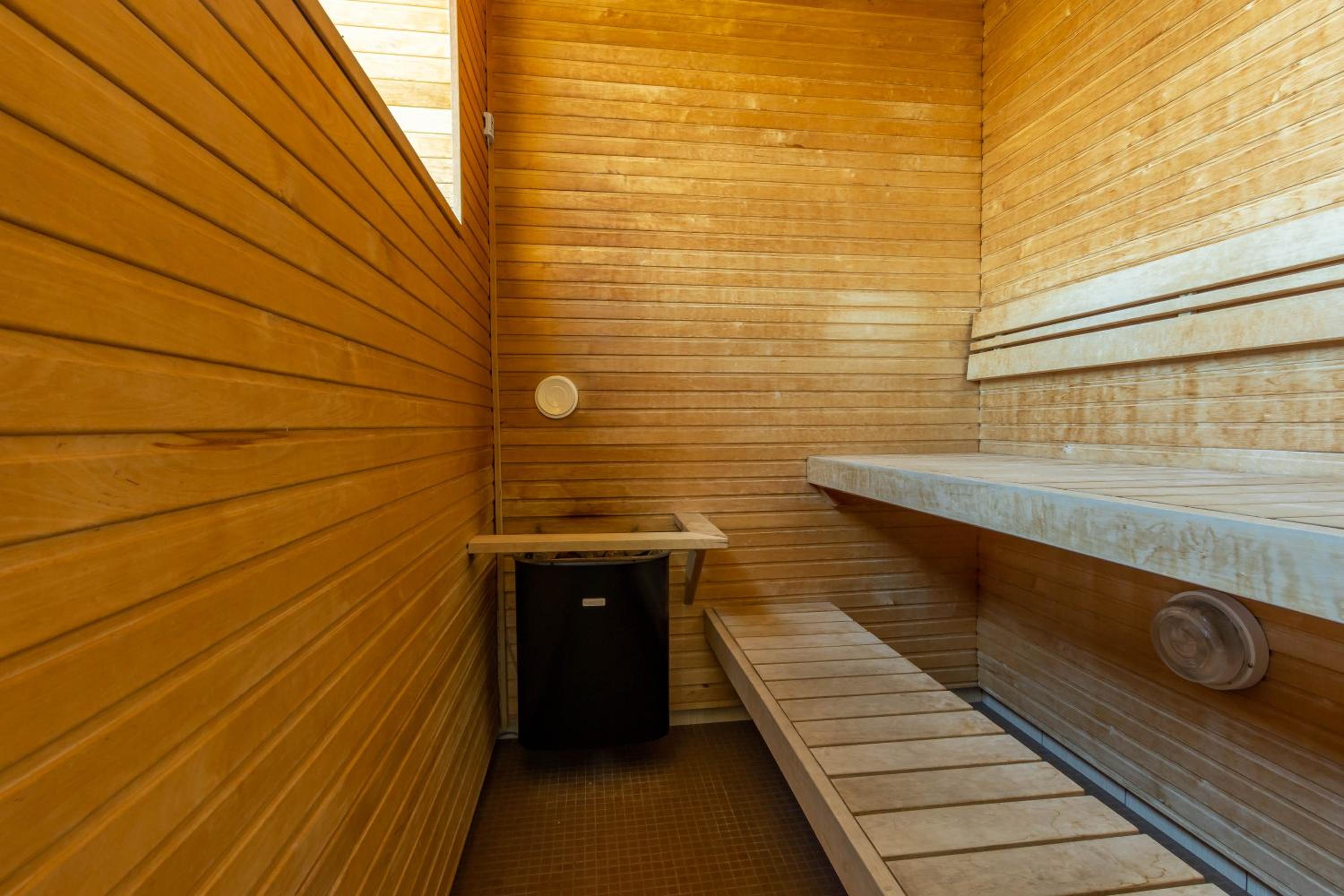 Commodore Suite - Photo 18