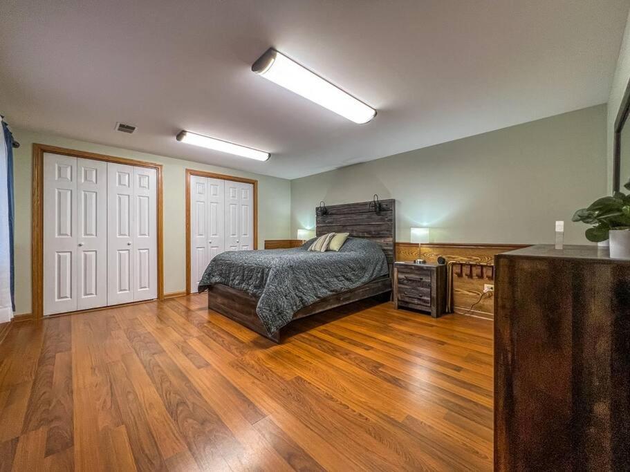 Three-Bedroom House photo 1