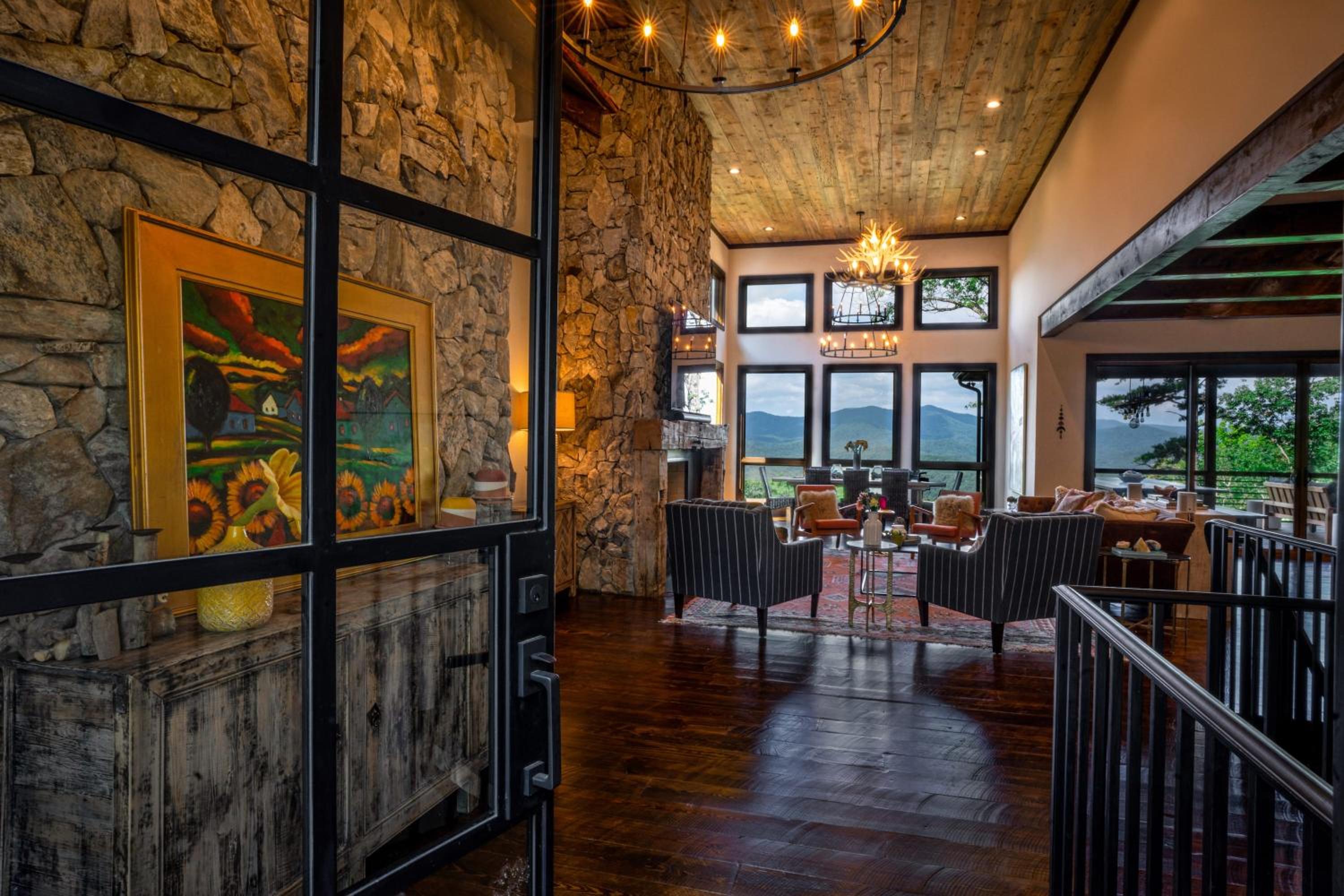 Chalet photo 1