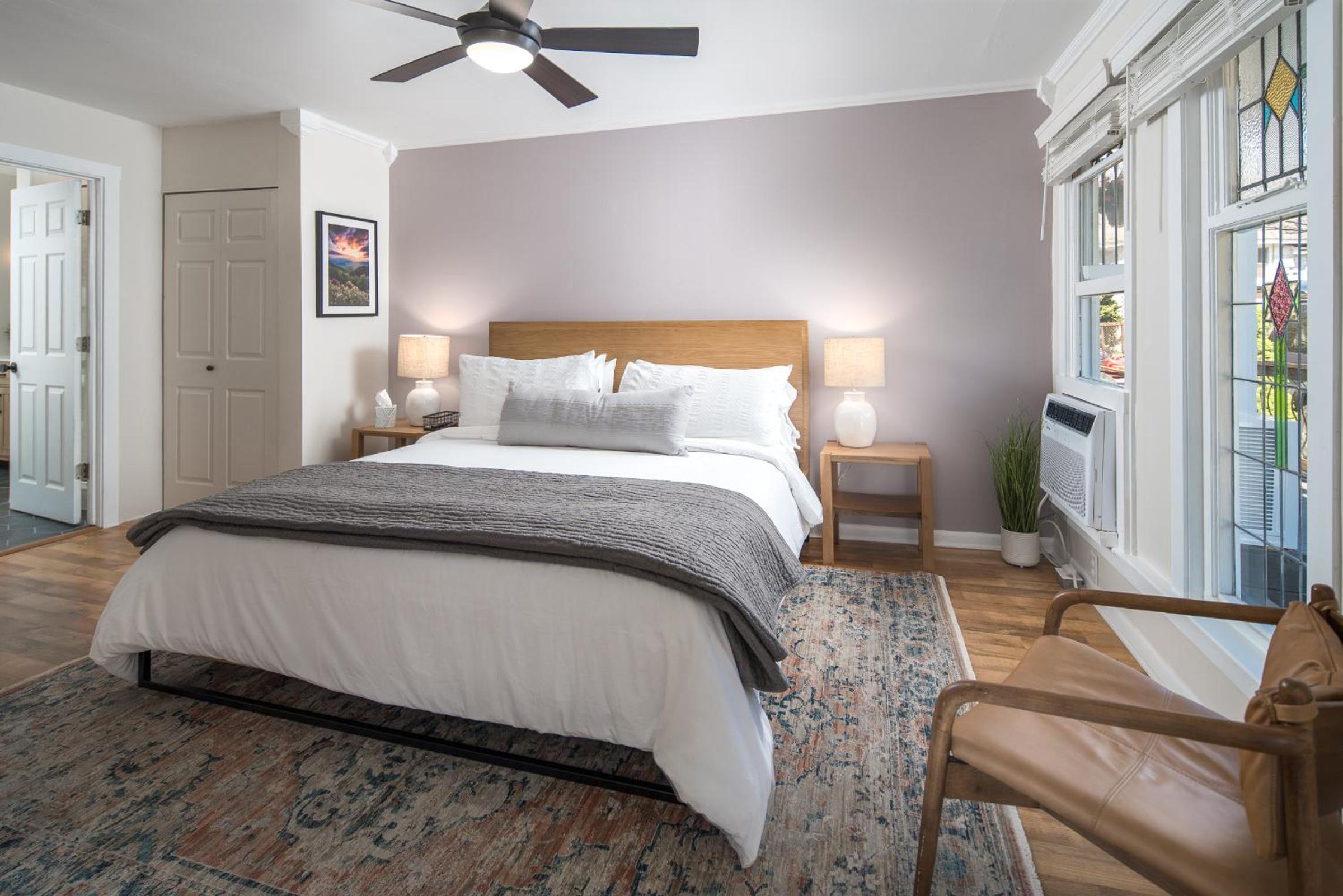 King Room
