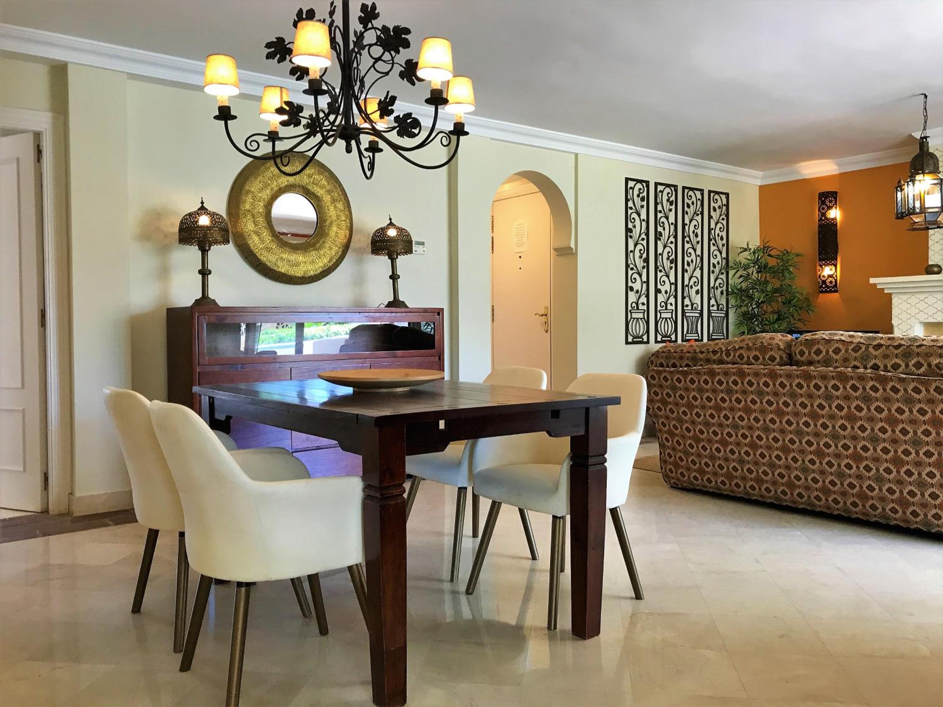 Superior Two Bedroom Apartment (Ground Floor) - La Perla 11 photo 3