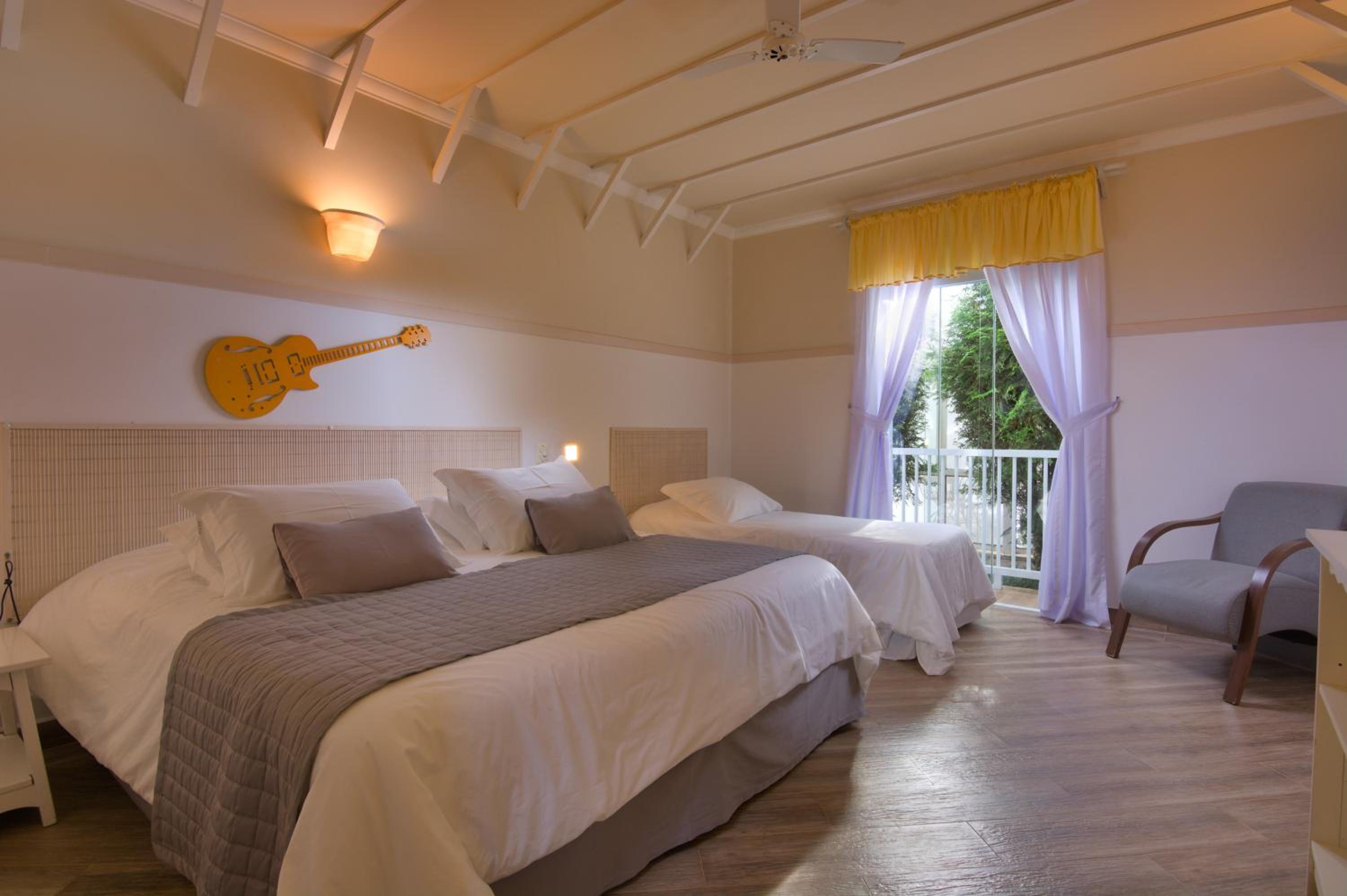 Standard Triple Room photo 2