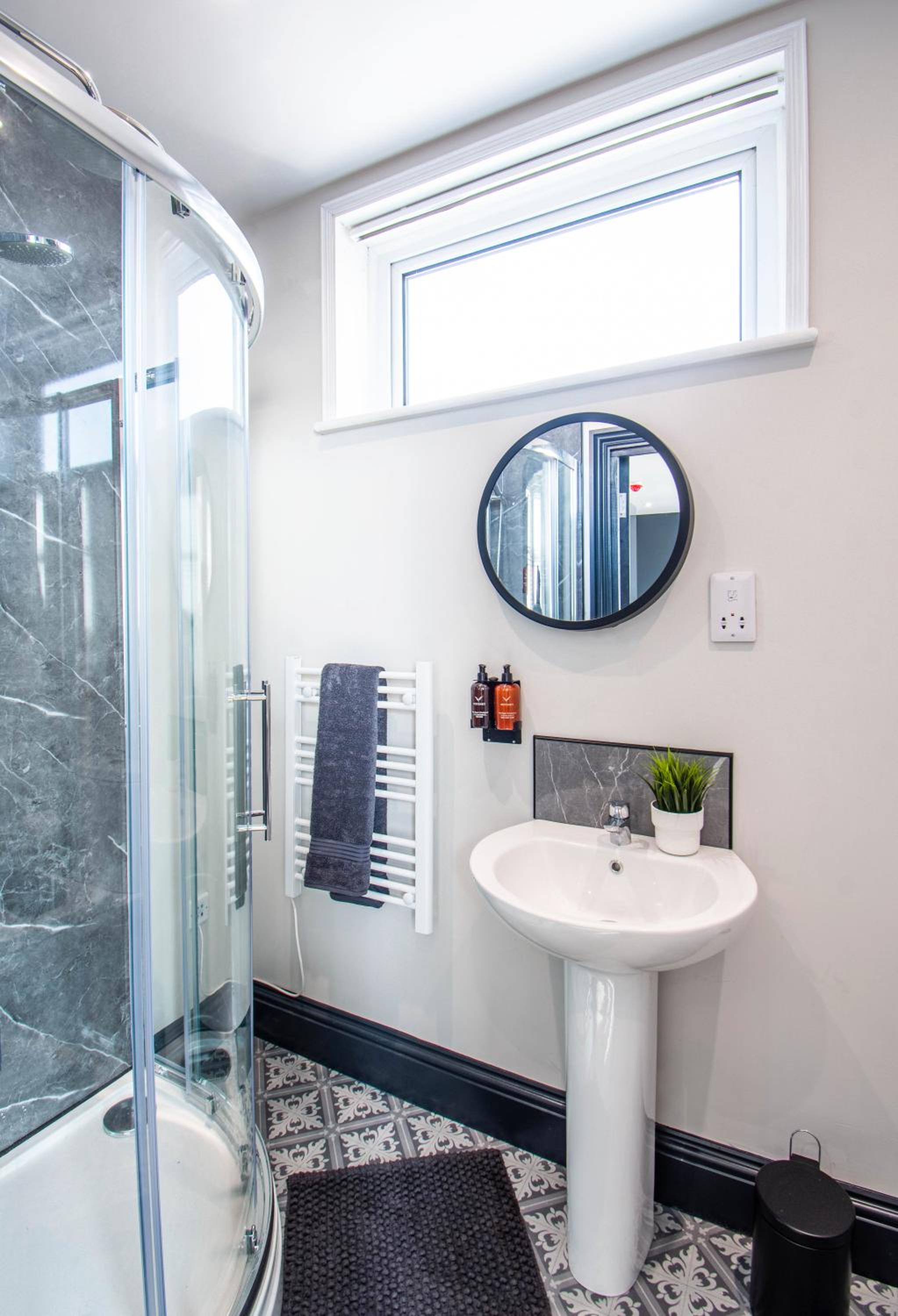 Junior Suite with Sea View - Photo 13