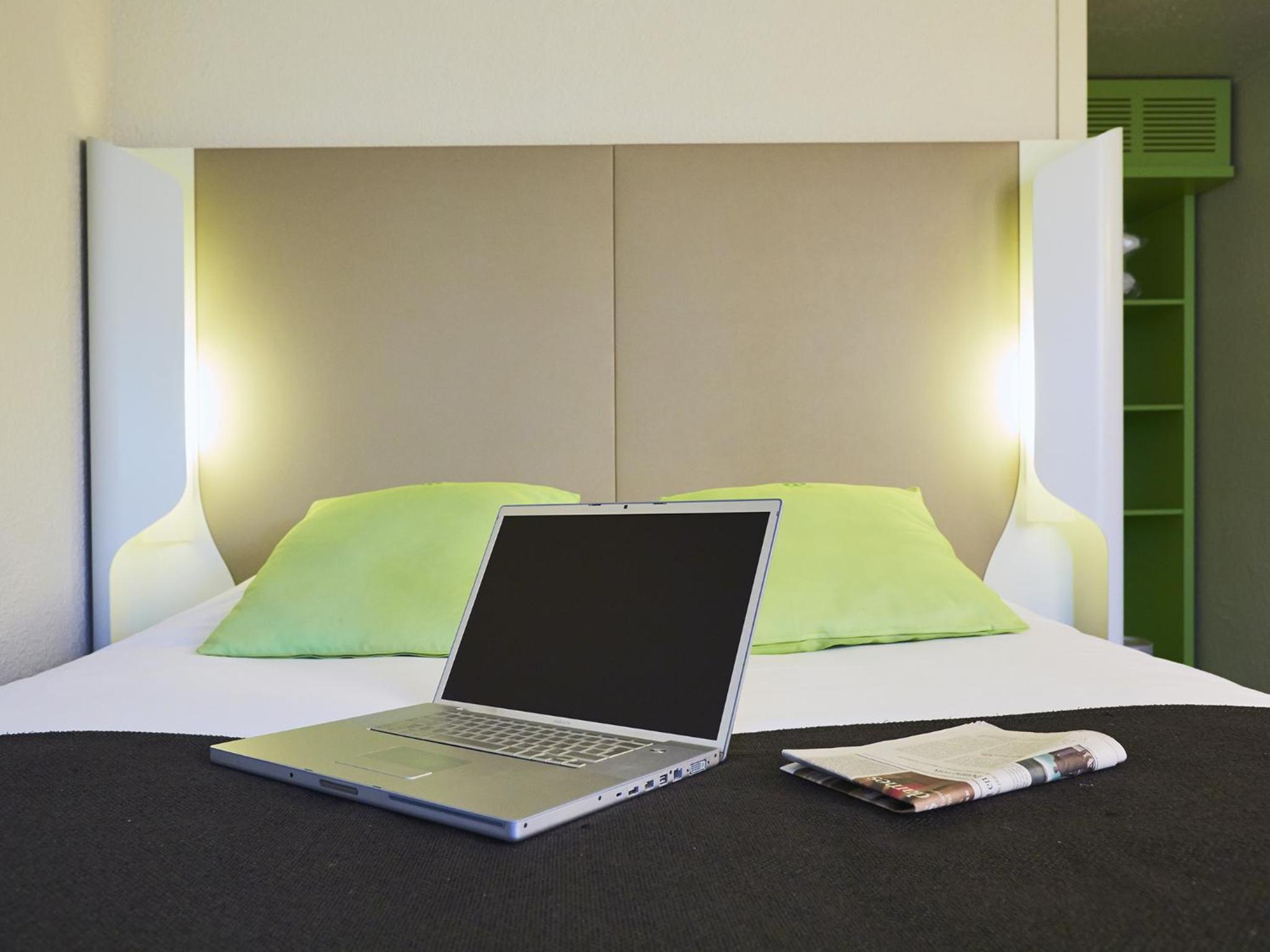 Standard Double Room - Photo 4