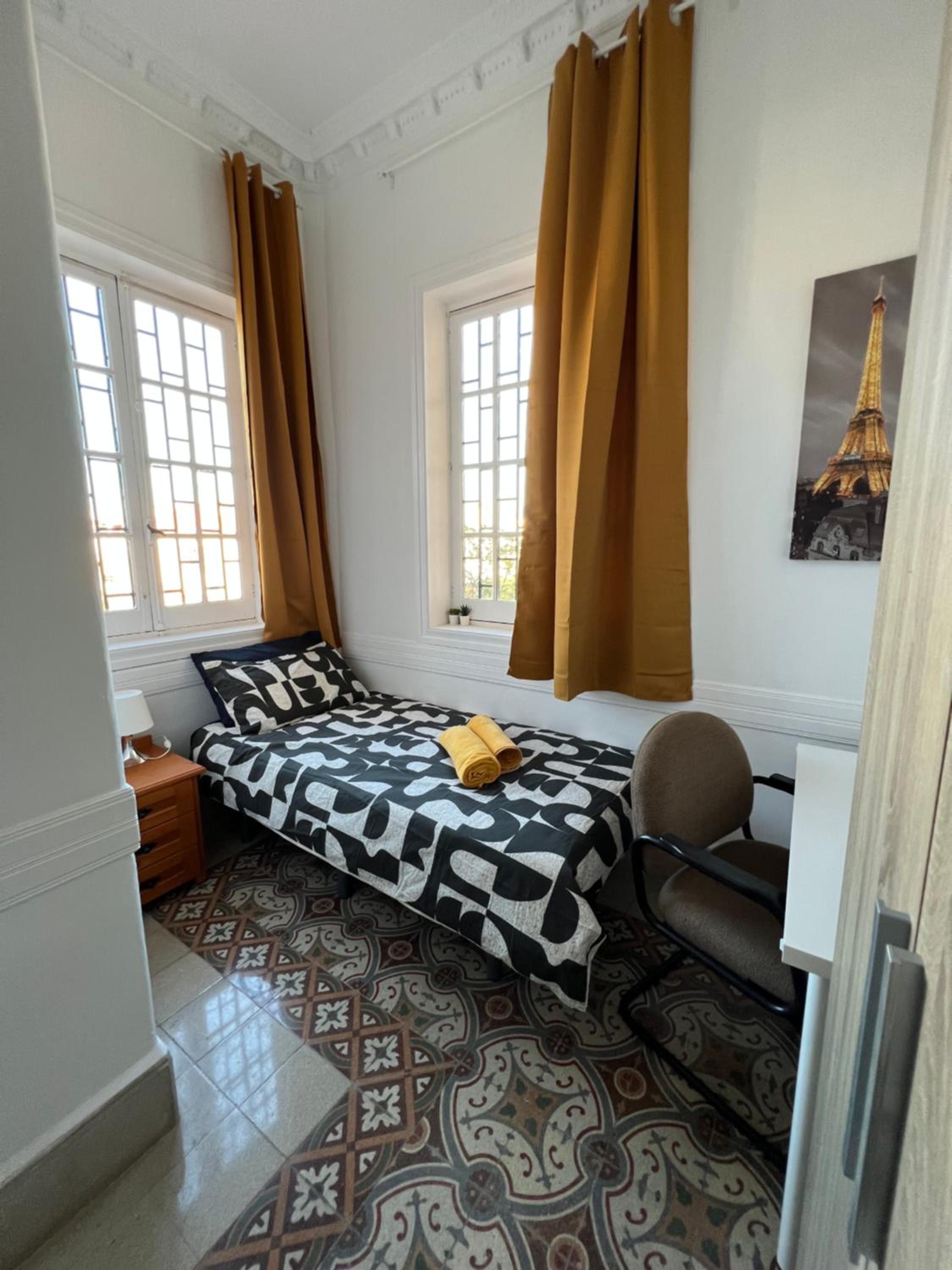 Deluxe Single Room