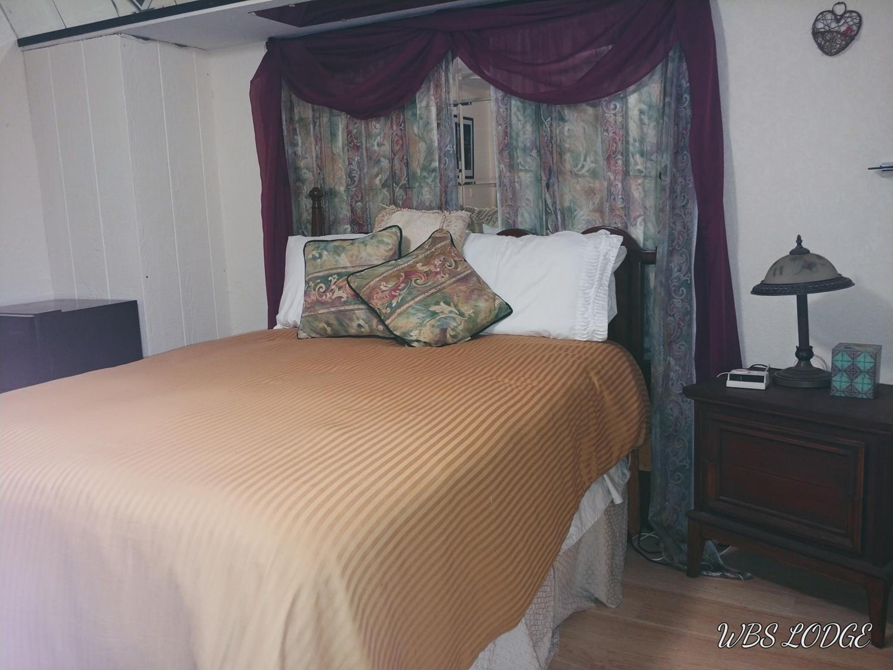 Double Room with Private Bathroom photo 2
