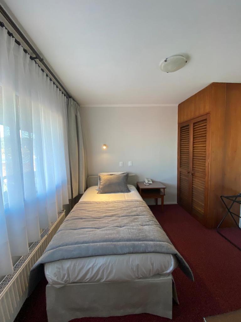Single Room photo 3