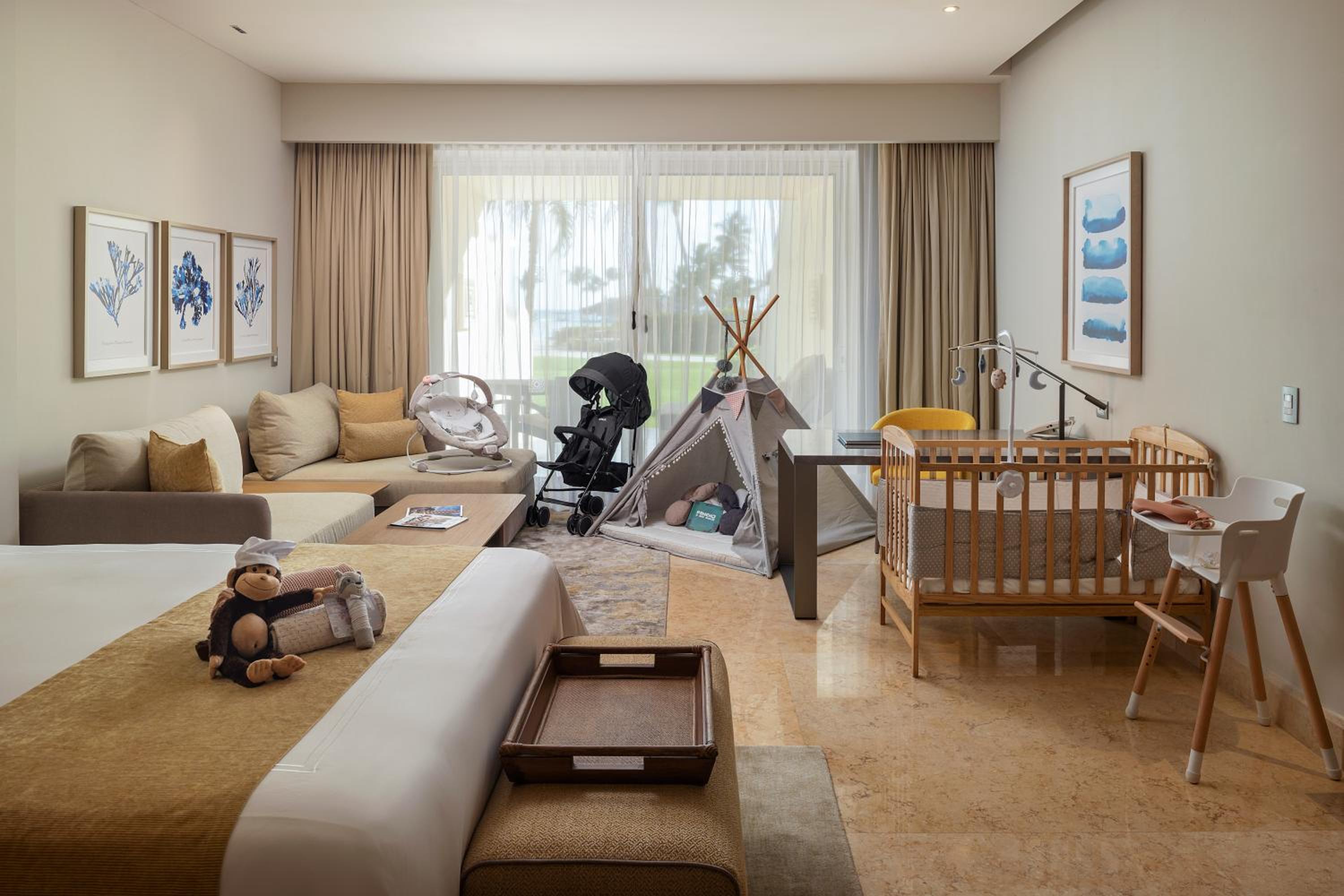 Ambassador Two Bedroom Family Suite Ocean View - Photo 2