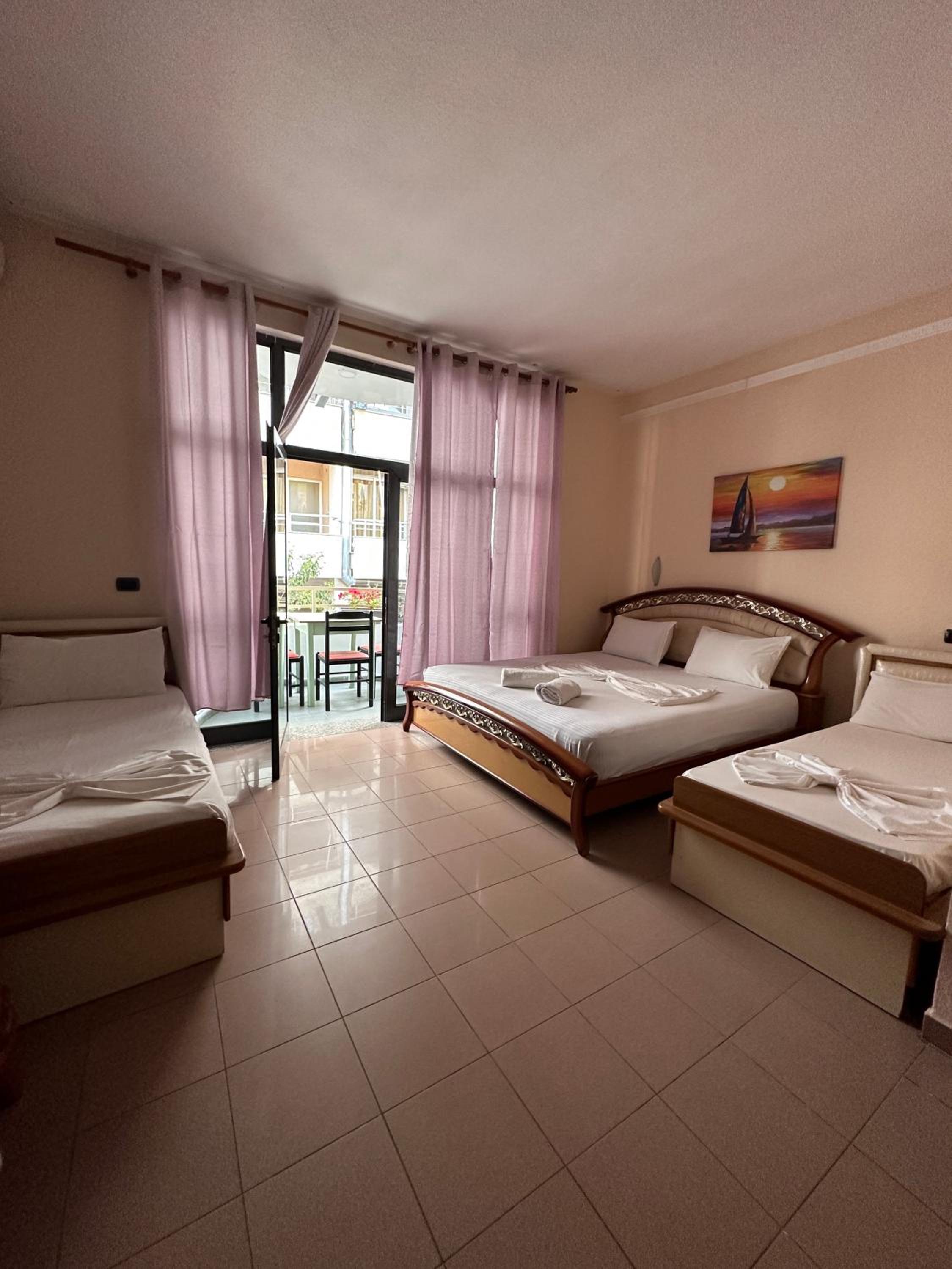 Classic Quadruple Room