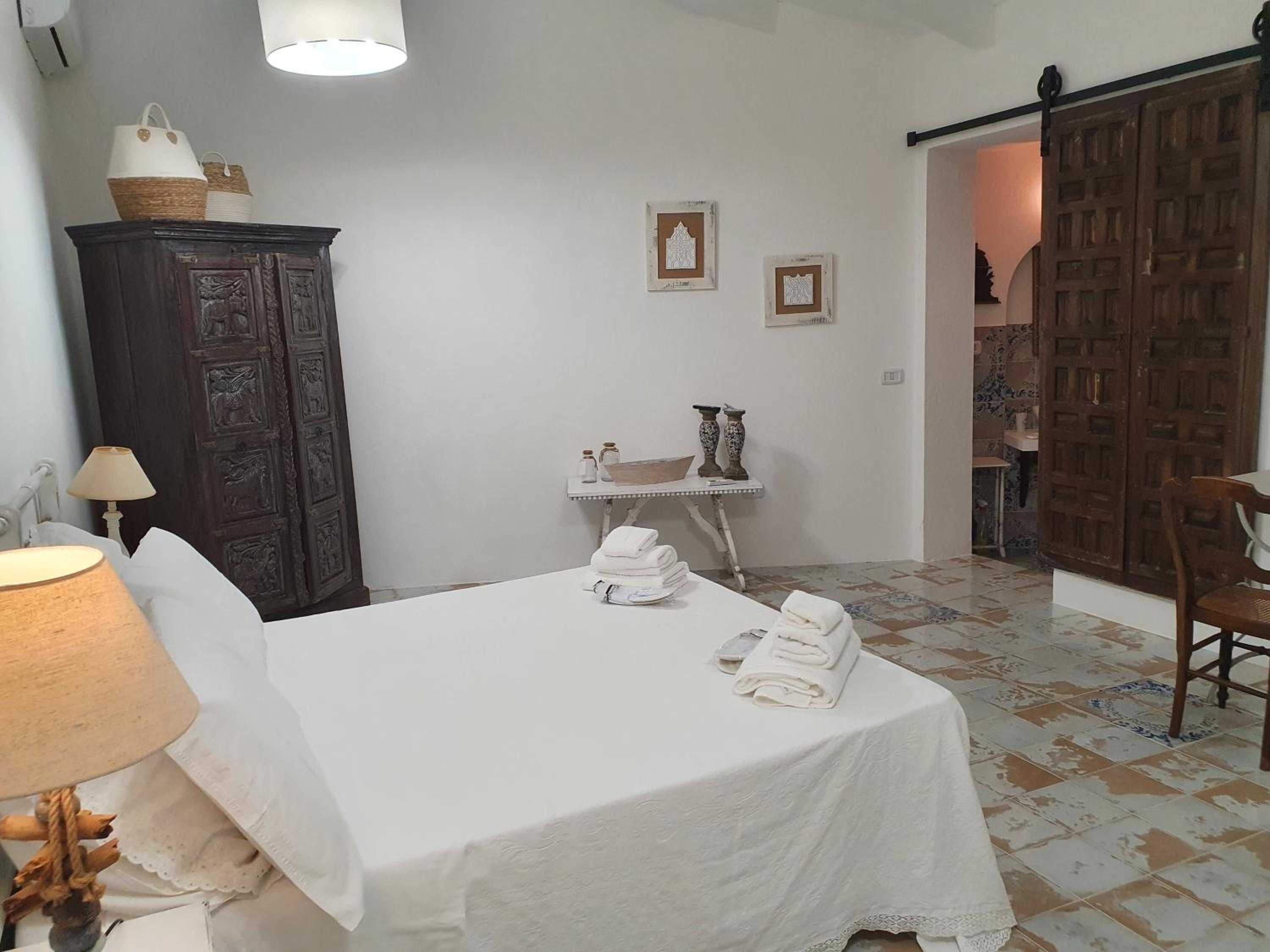 King Room with Garden View