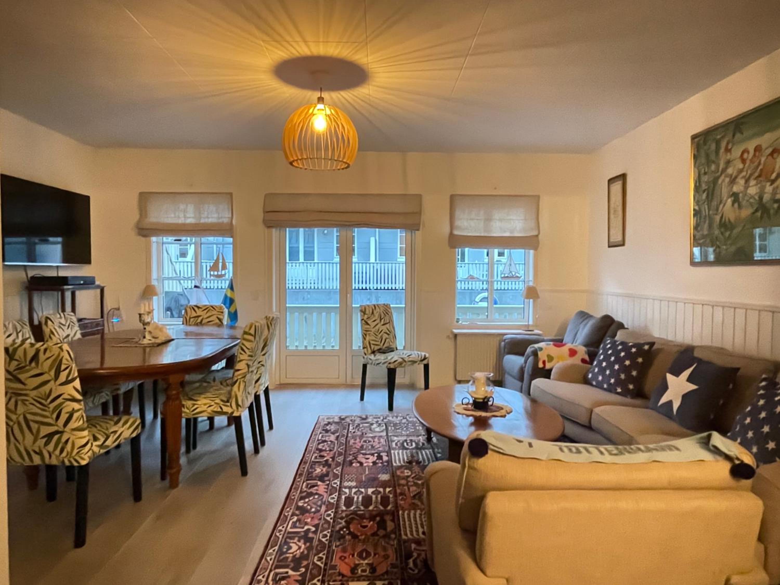 Three-Bedroom House photo 1