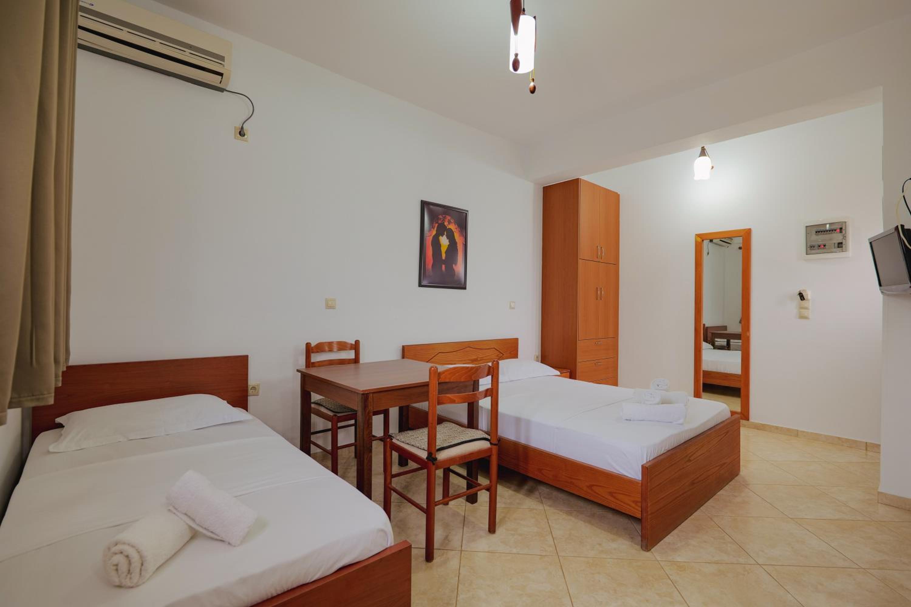 Triple Room with Balcony photo 1