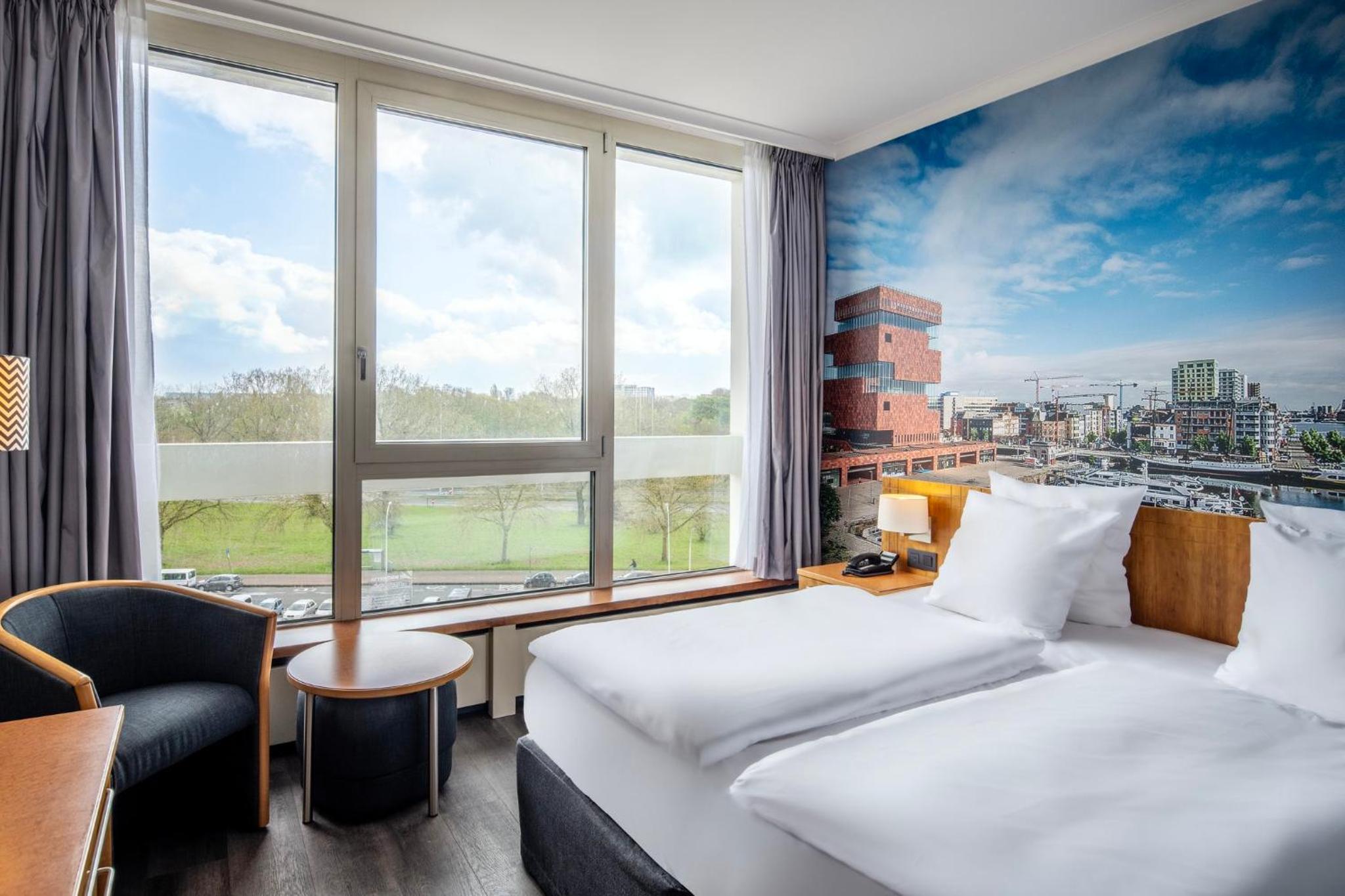 Standard Room - Photo 9
