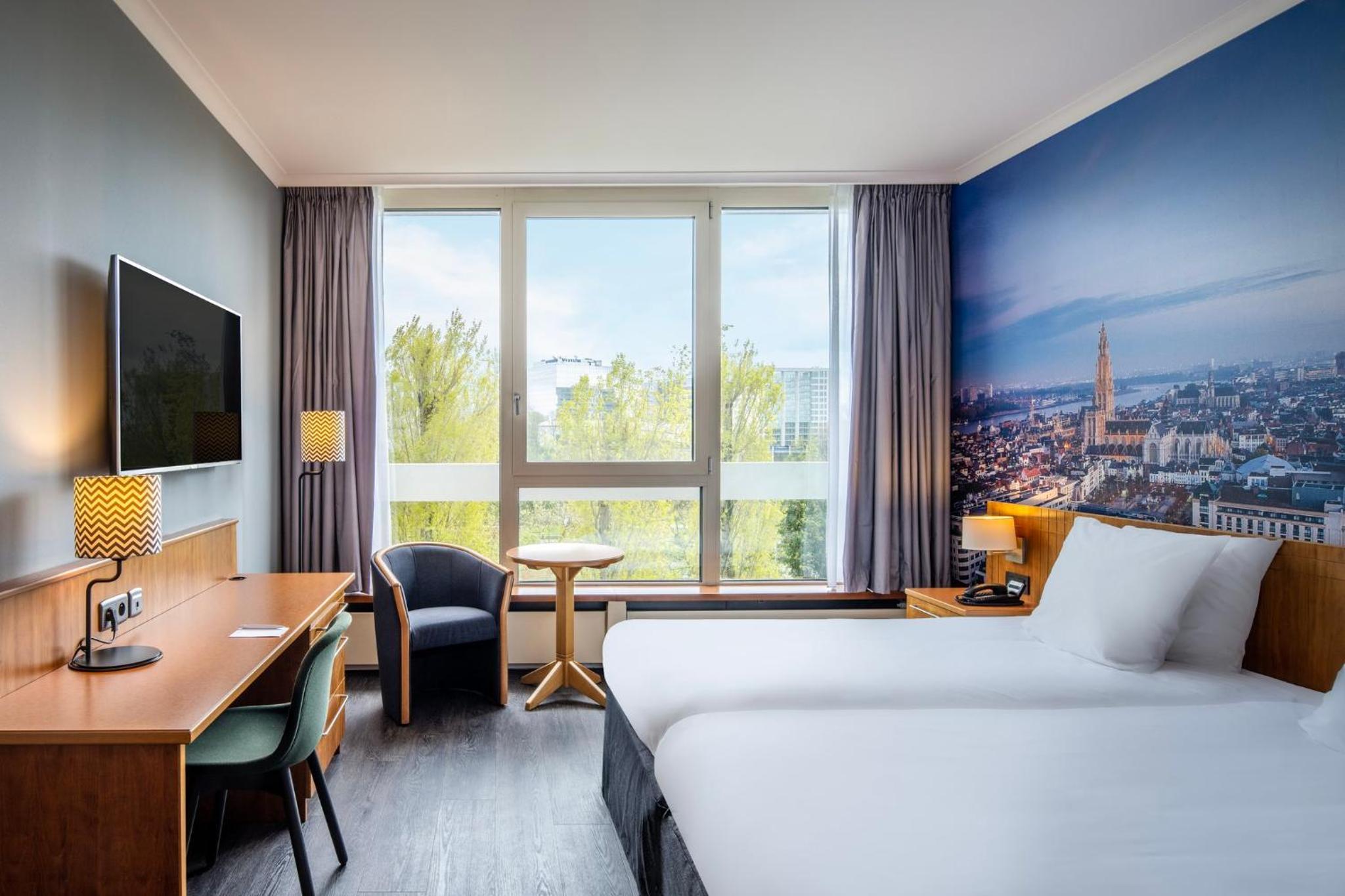 Standard Room - Photo 11
