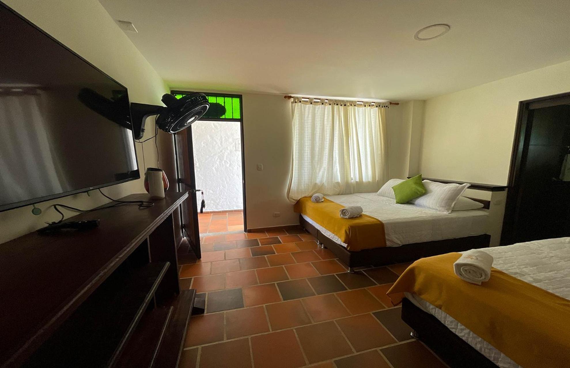 Superior Queen Room with Two Queen Beds photo 3