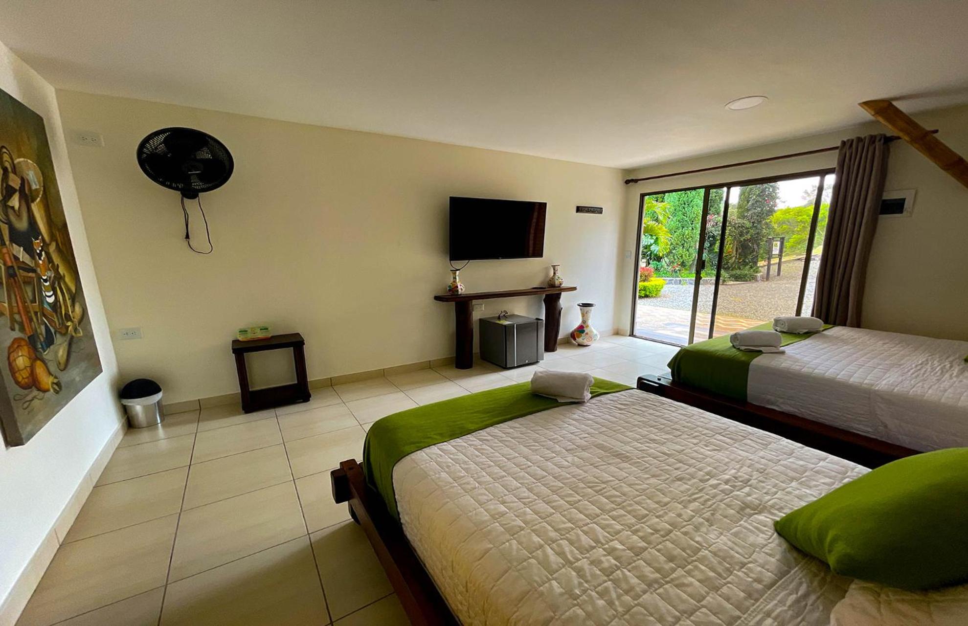 Triple Room photo 2