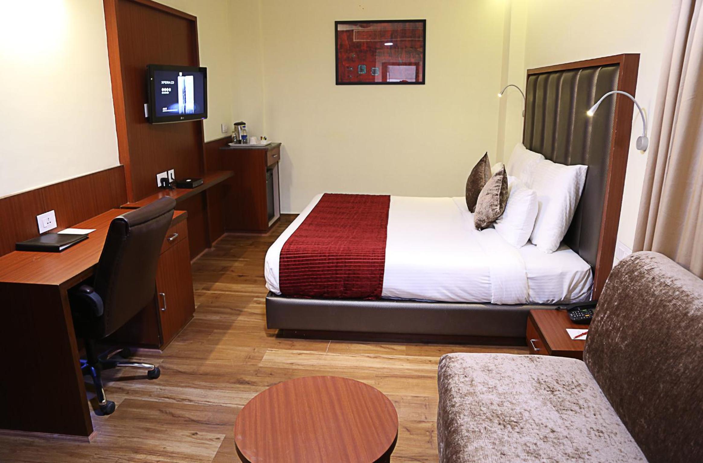 Deluxe Double Room photo 3