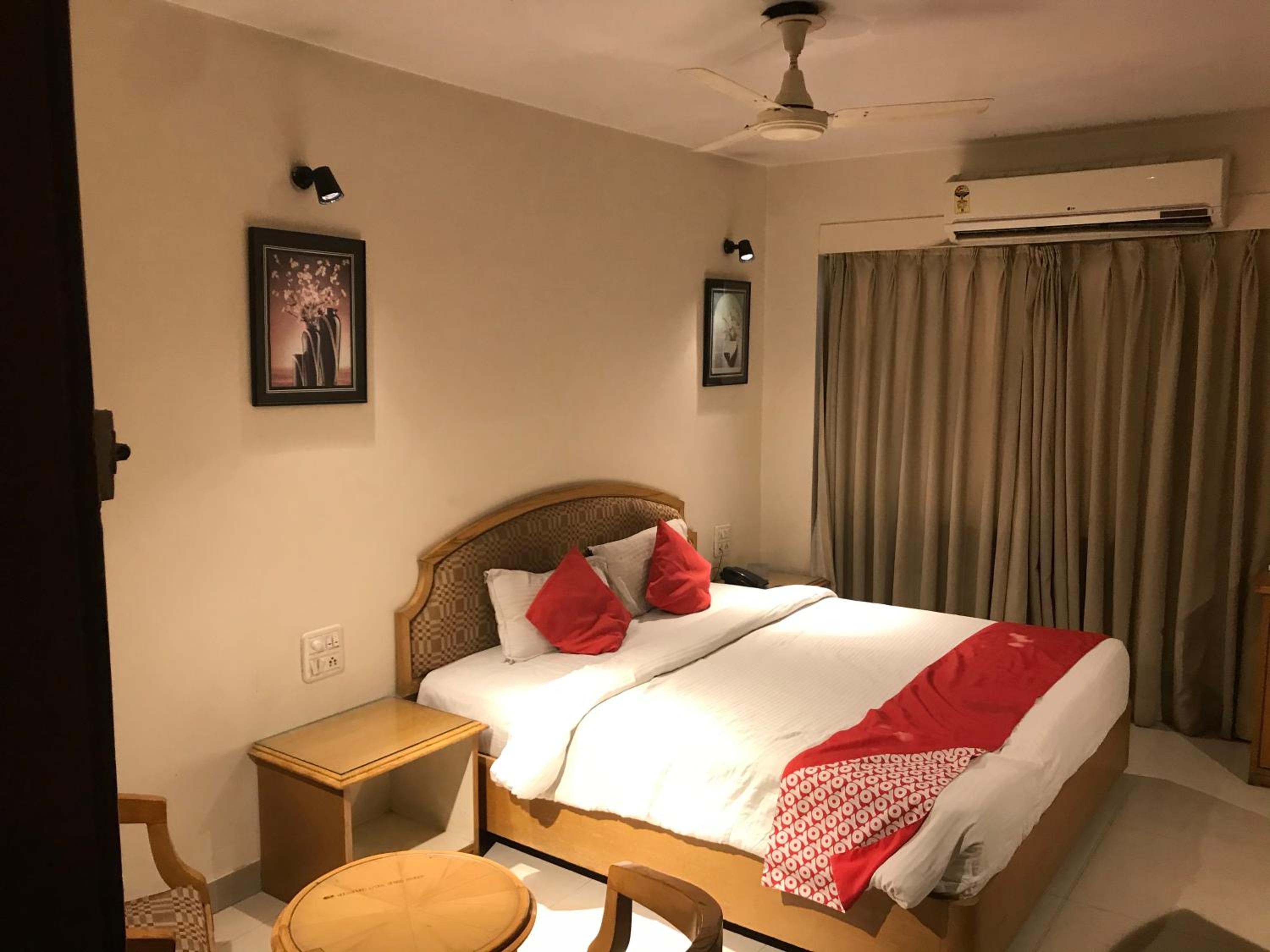 Superior Deluxe Double or Twin Room