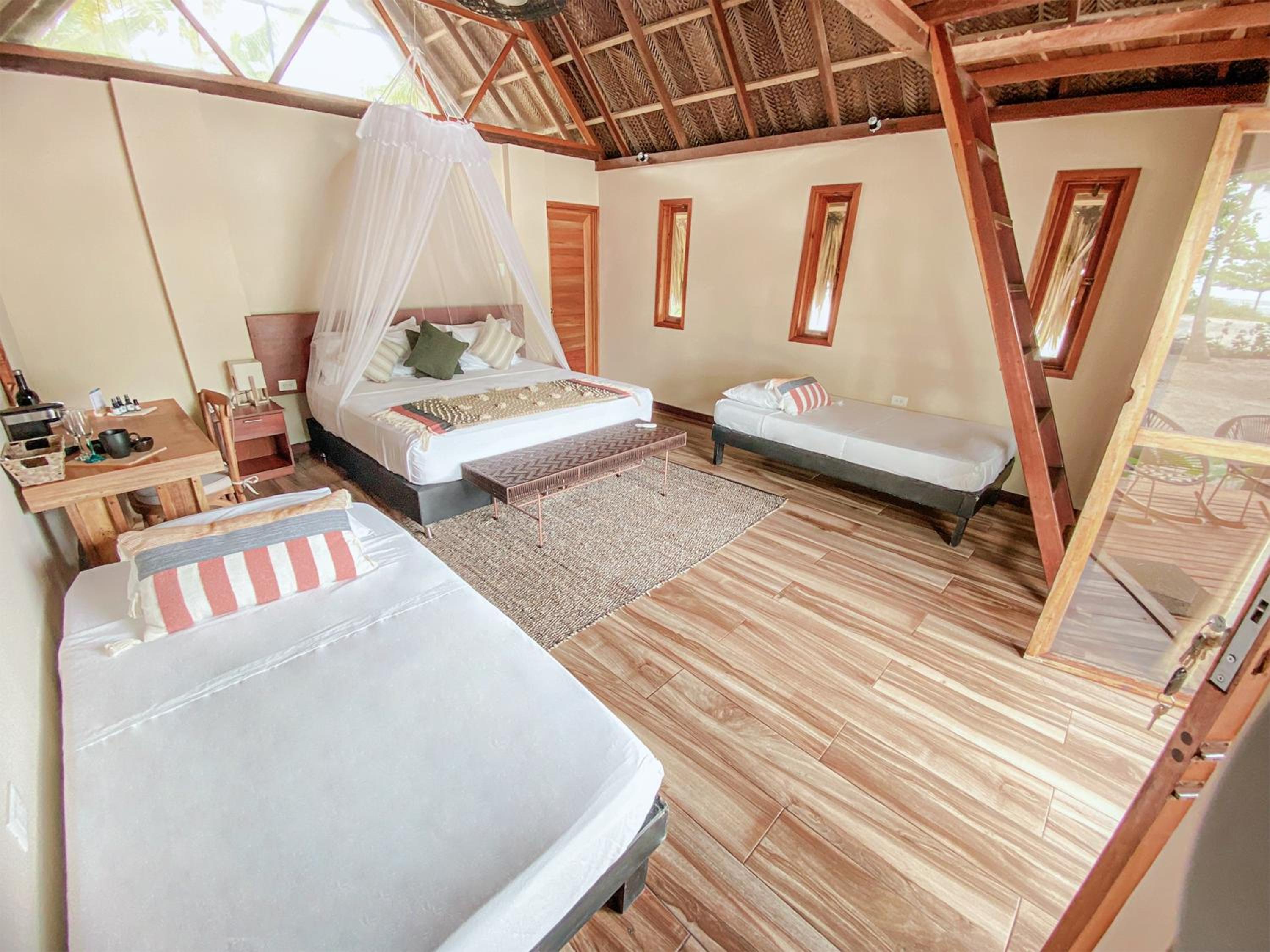 Villa - Beach Front