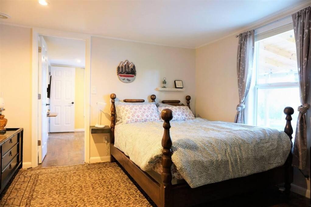 Two-Bedroom House photo 1