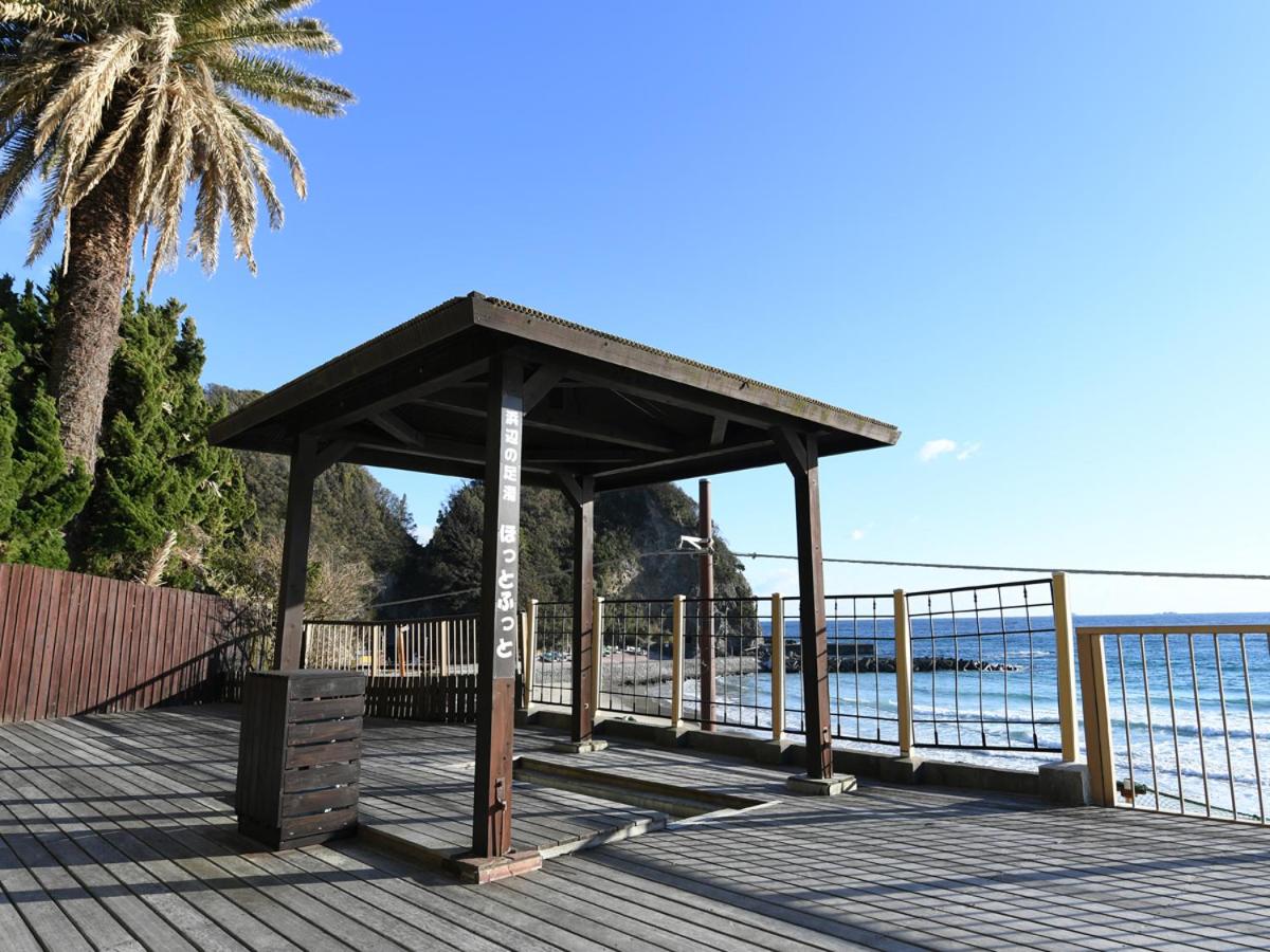 Twin Room with Private Open-Air Bath(50sqm) - Dining Room Dinner Included photo 2
