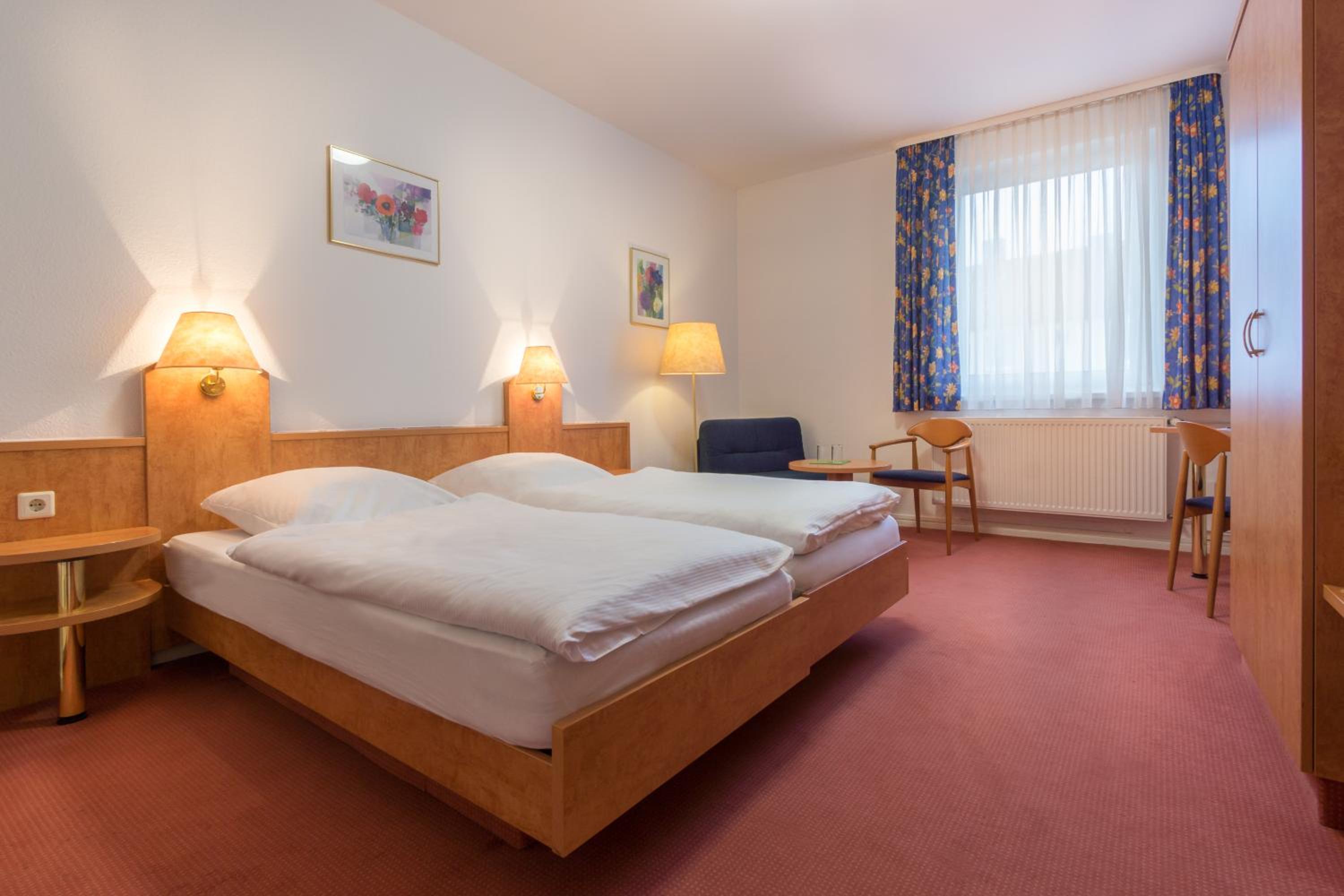 Double Room - Photo 1