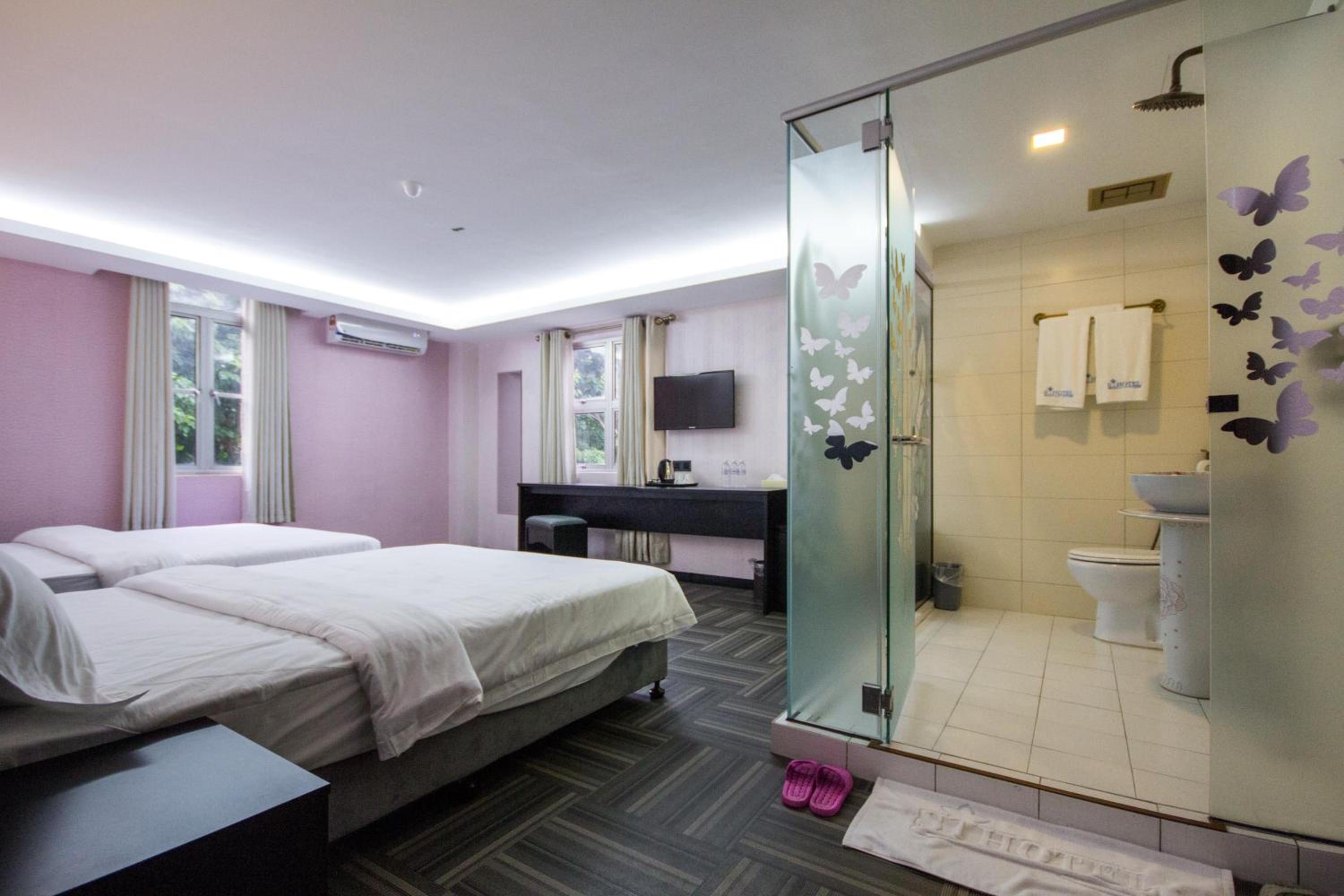 Family Suite - Photo 5
