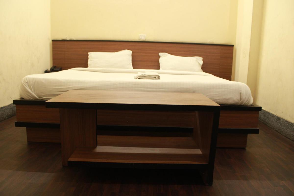 Large Double Room
