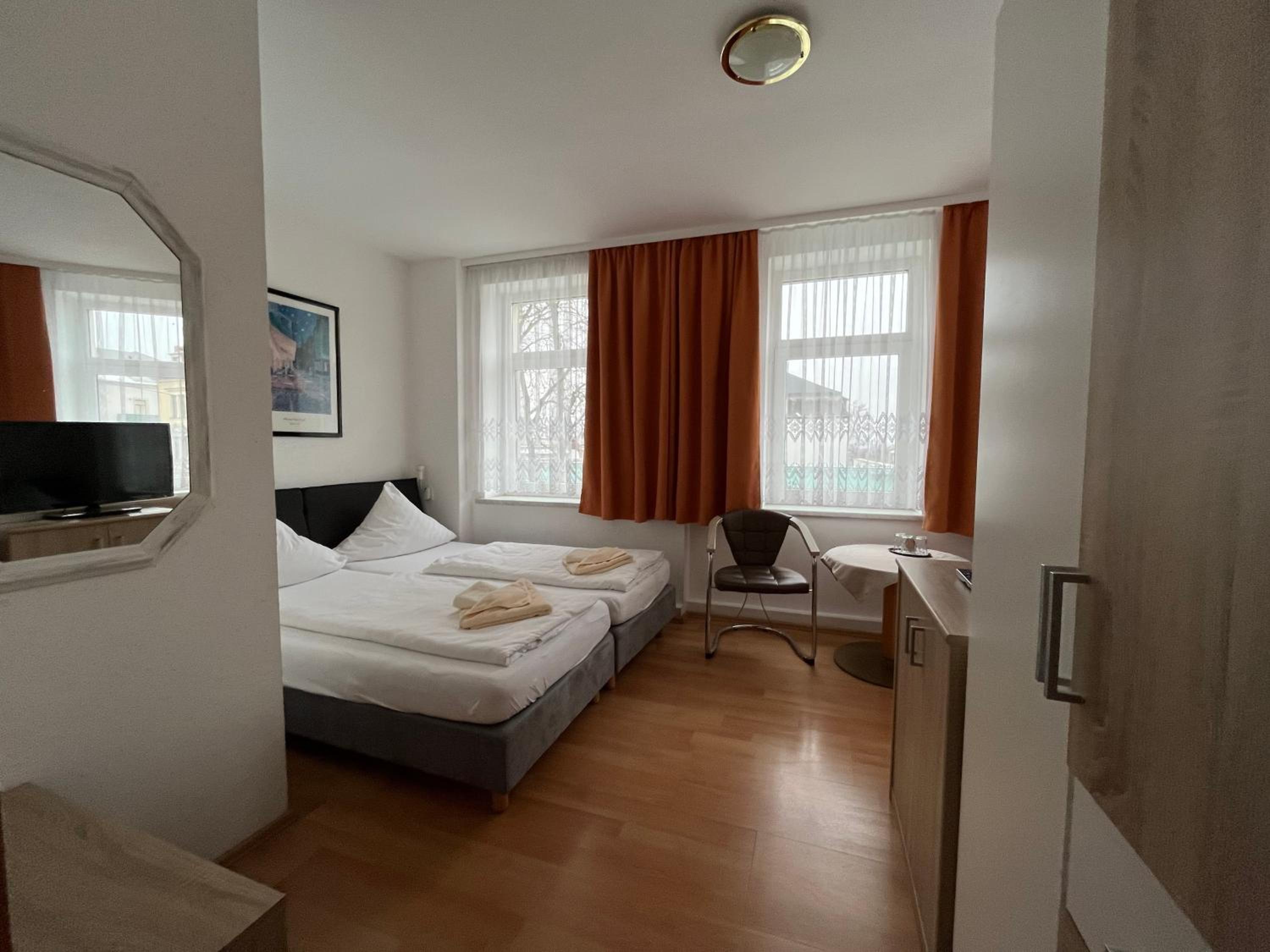 Triple Room photo 3