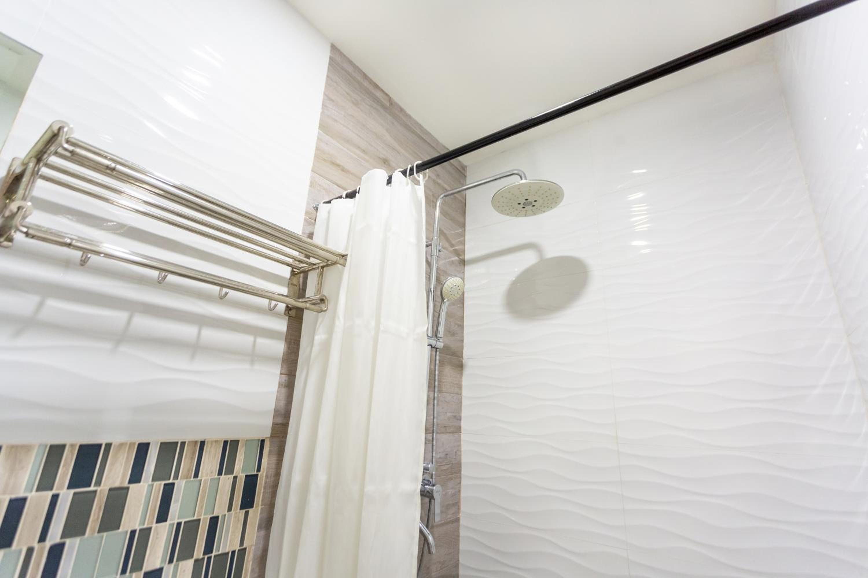Standard Double Room - Photo 7