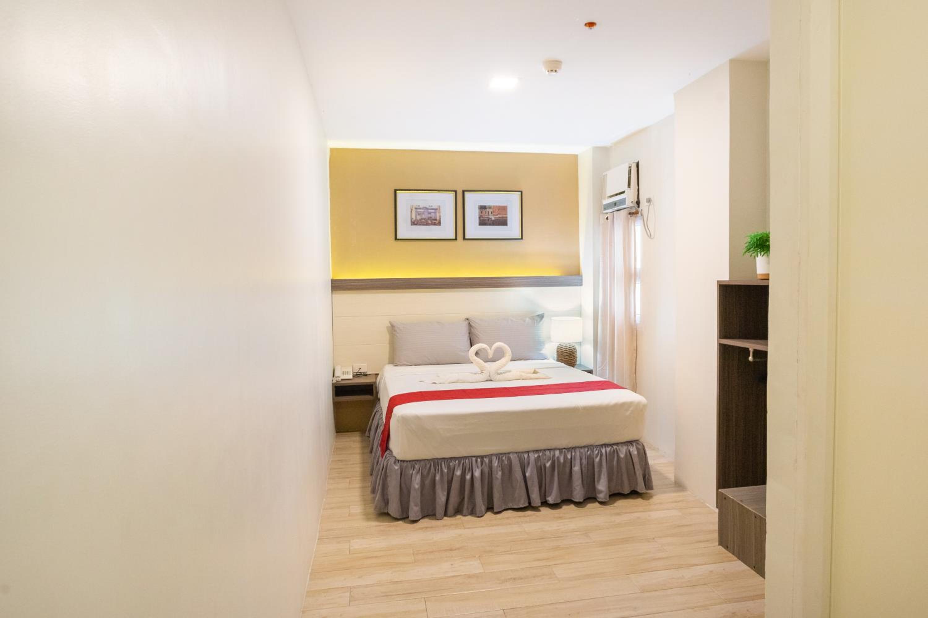 Deluxe Double Room - Photo 1