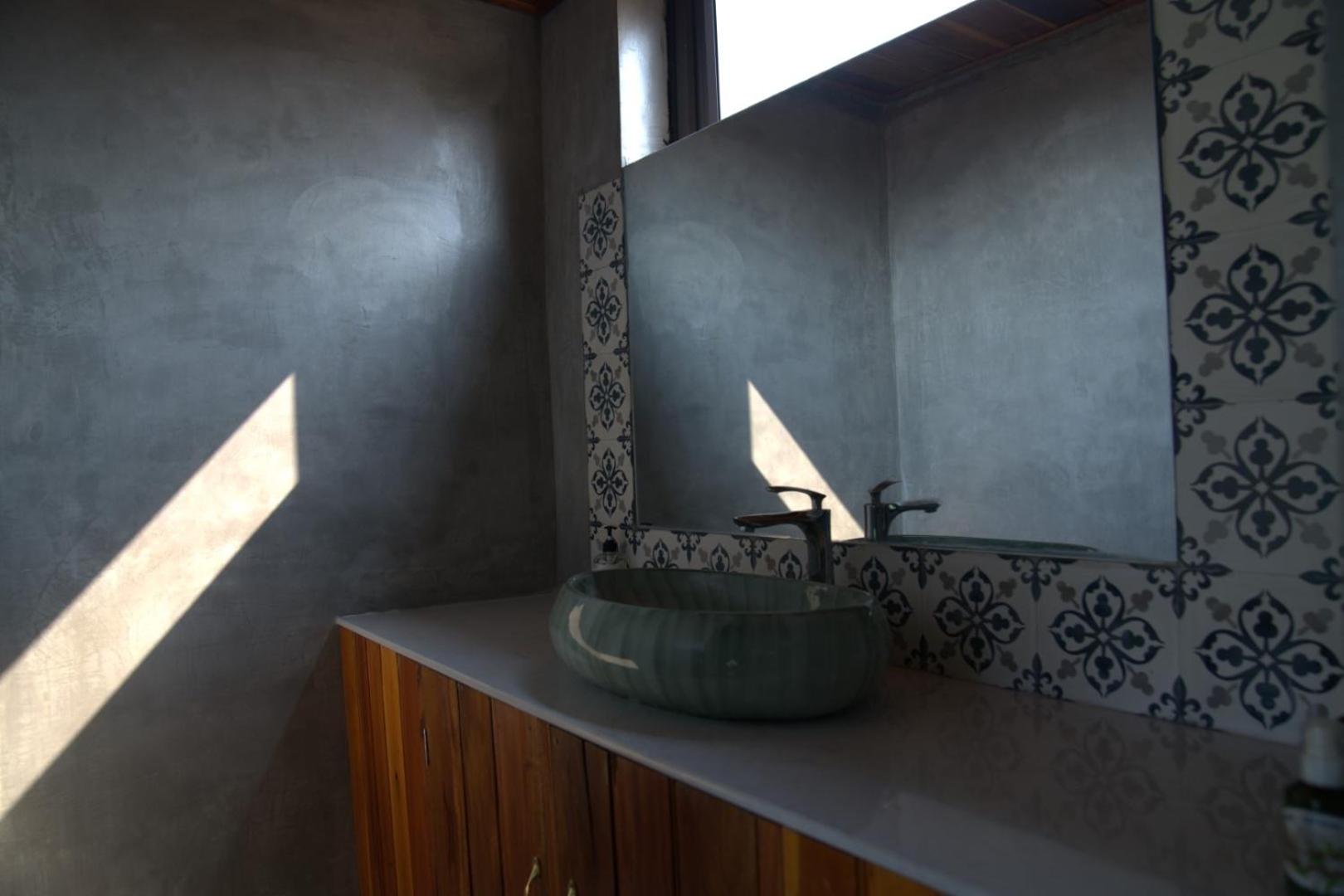 Deluxe Double Room with Shower photo 2