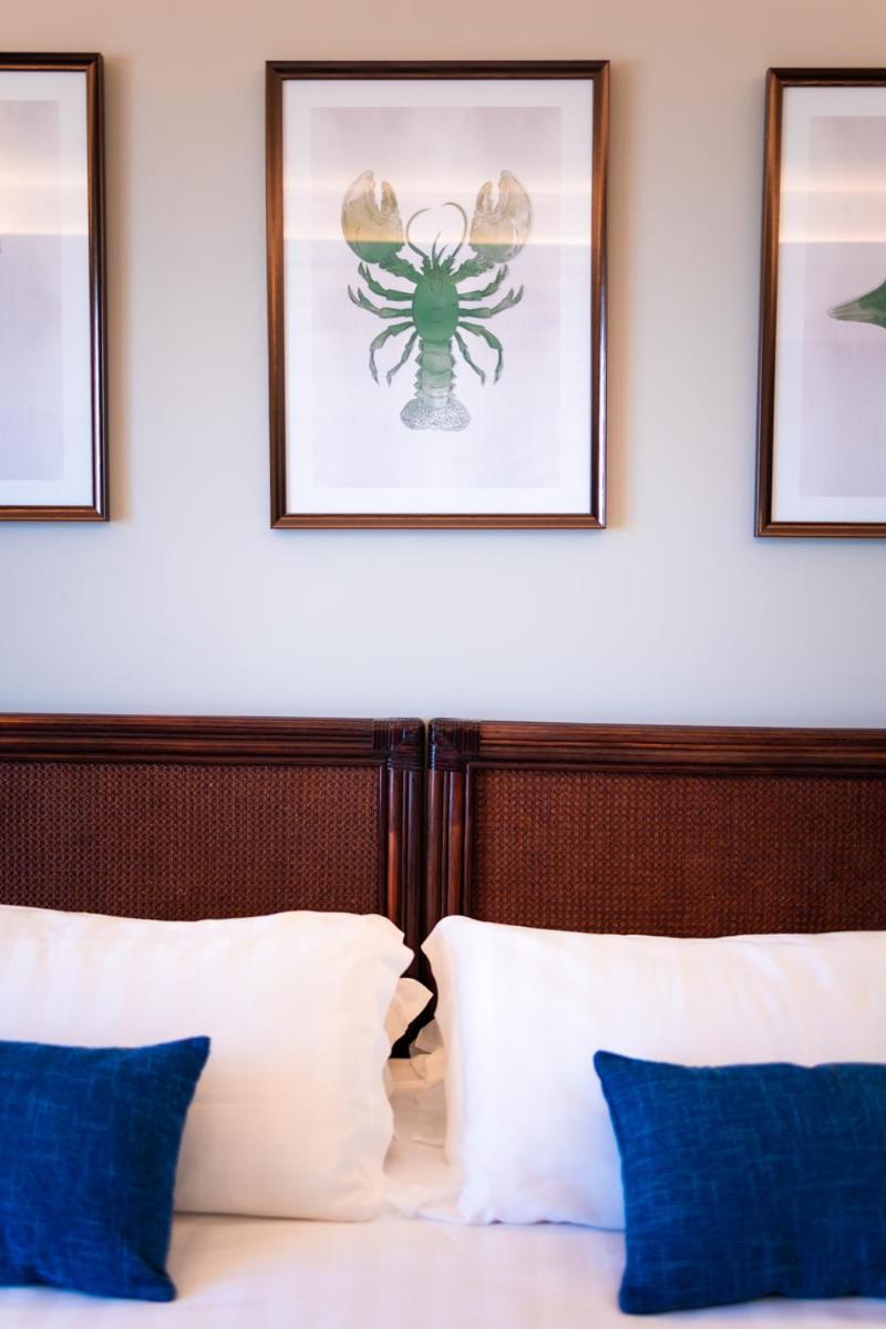 Deluxe Double Room with Sea View - Photo 13