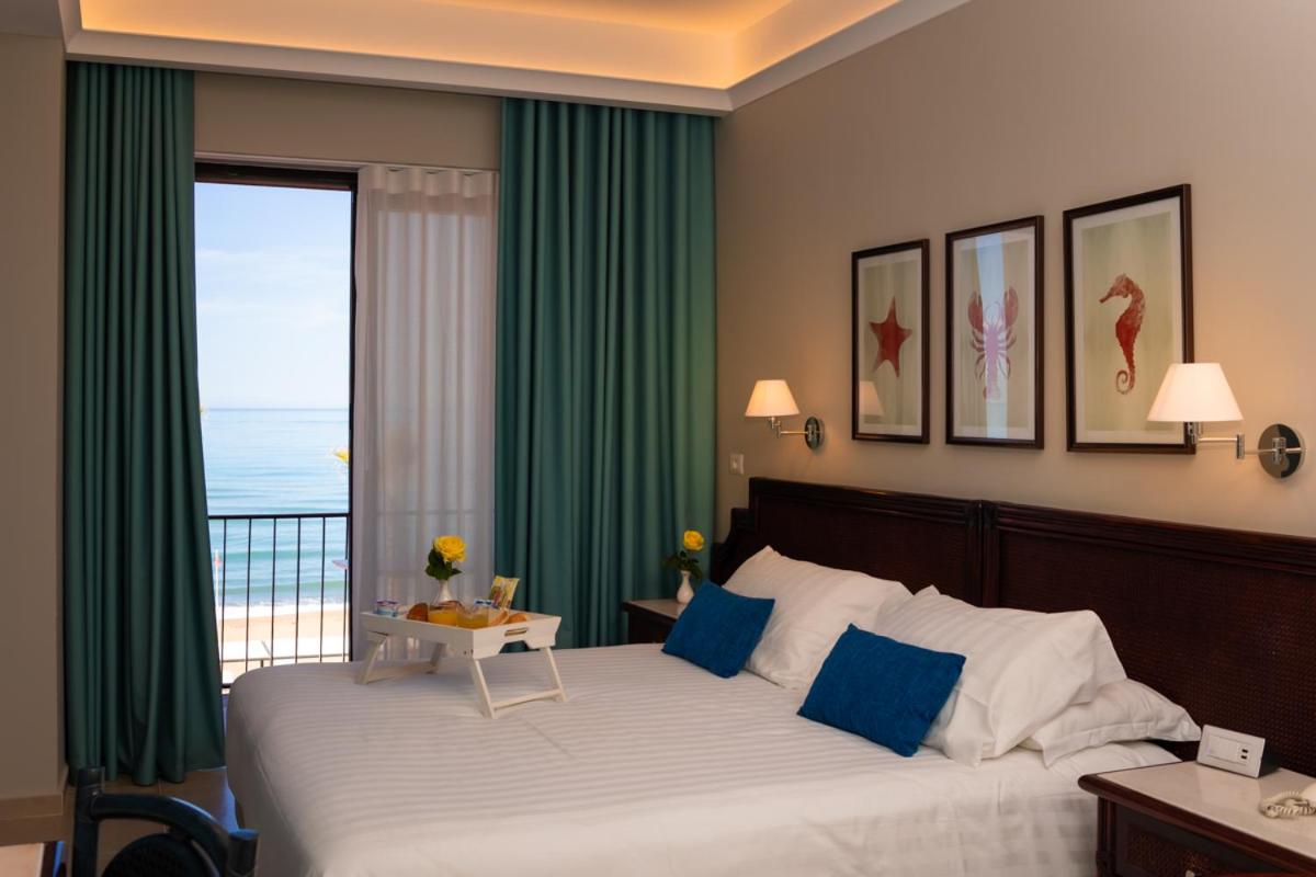 Superior Double Room with Sea View photo 1