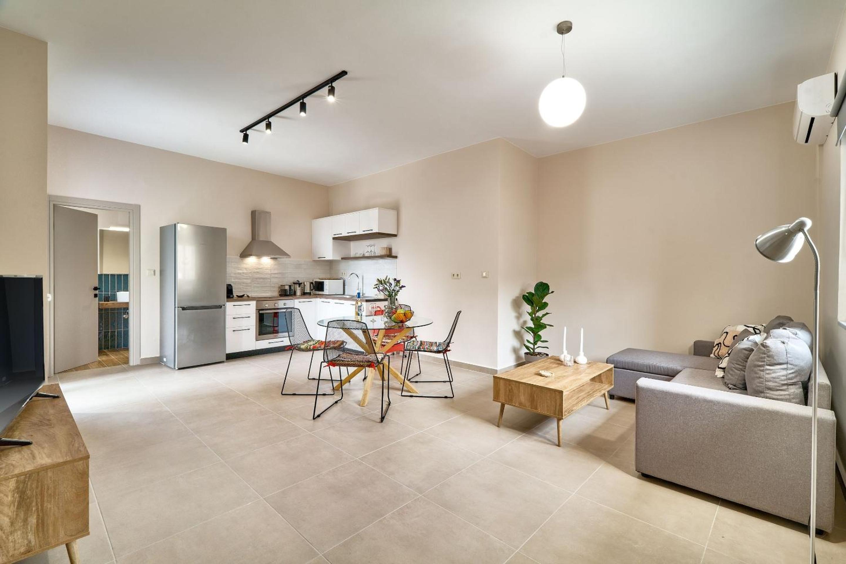 Donna Apartment