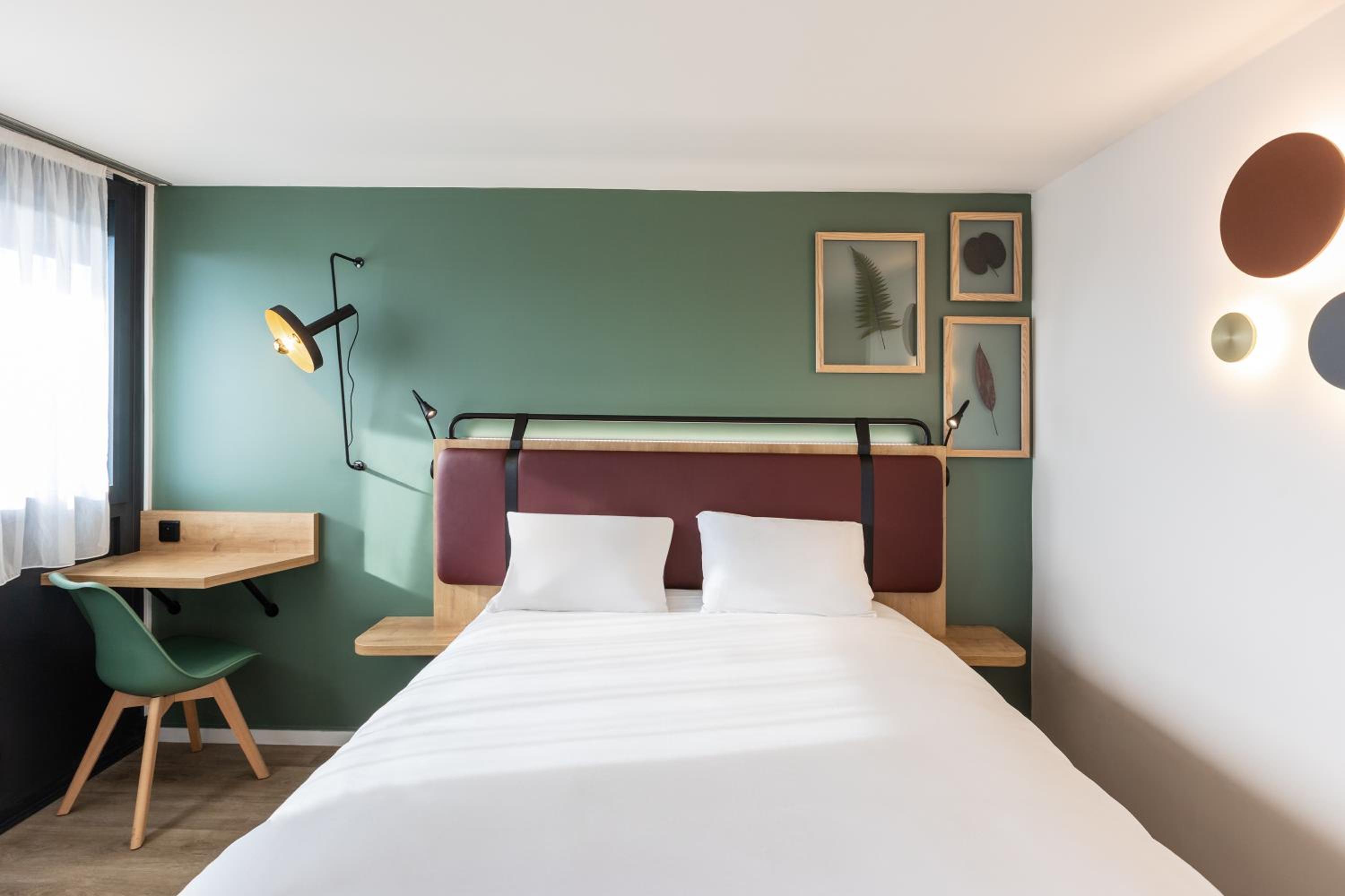 Double Room - Photo 8