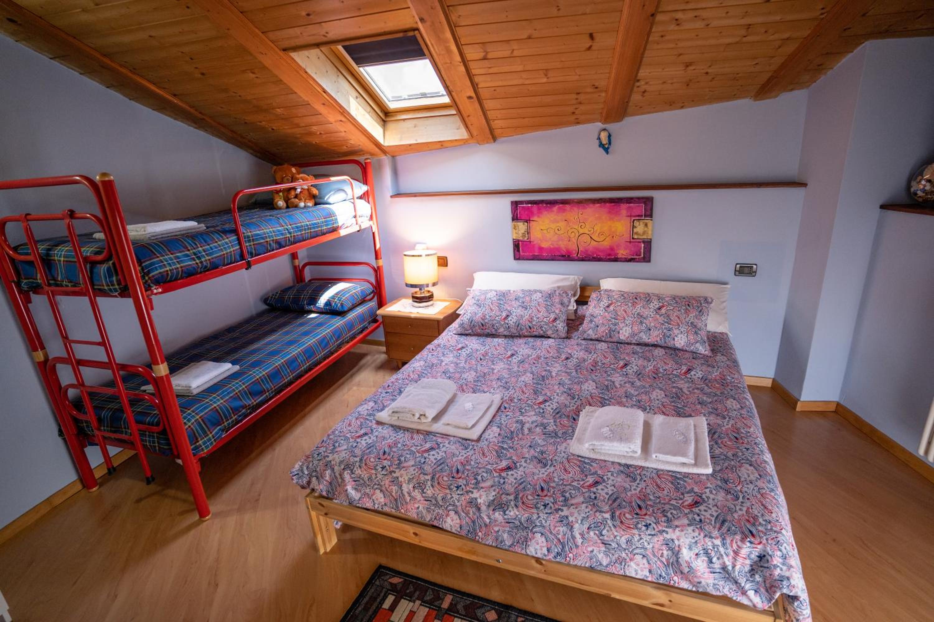 One-Bedroom House photo 1