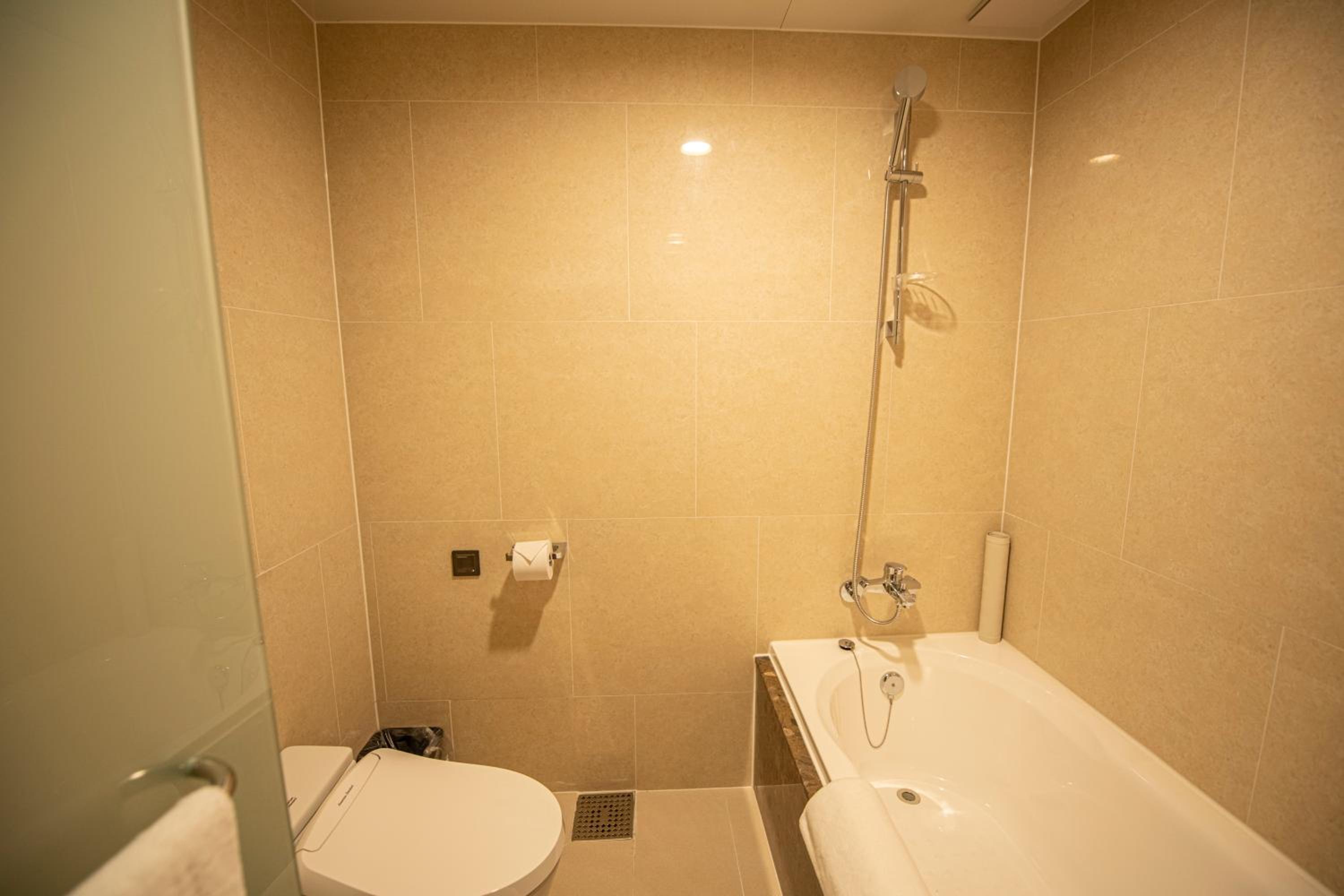 Executive Double Room - Photo 4