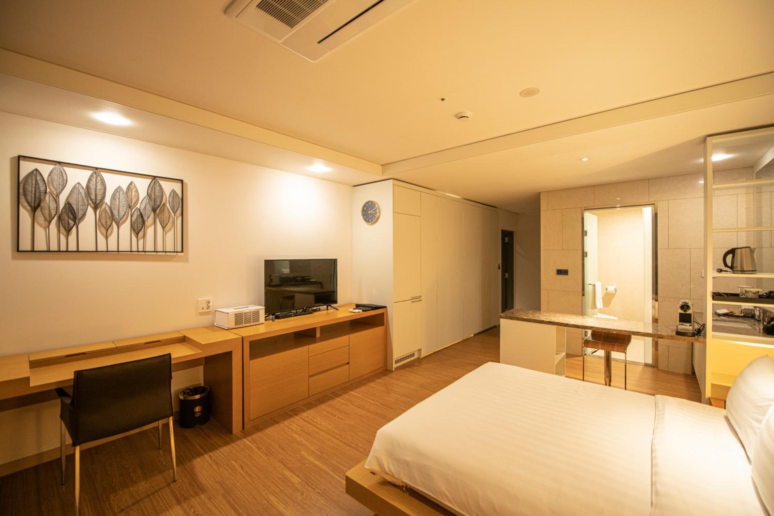 Executive Double Room - Photo 1