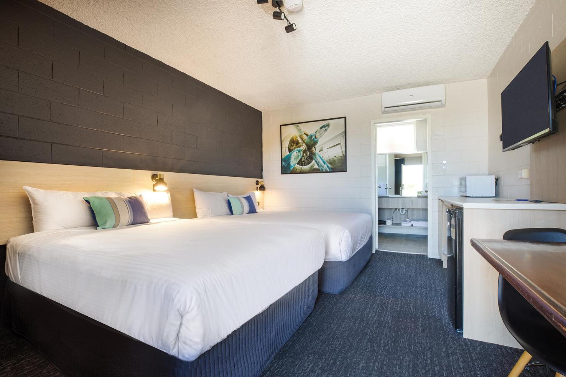 Double Room with Two Double Beds photo 1